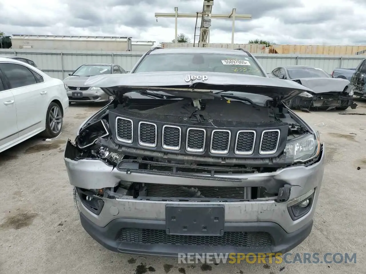 5 Фотография поврежденного автомобиля 3C4NJCBB5KT833253 JEEP COMPASS 2019