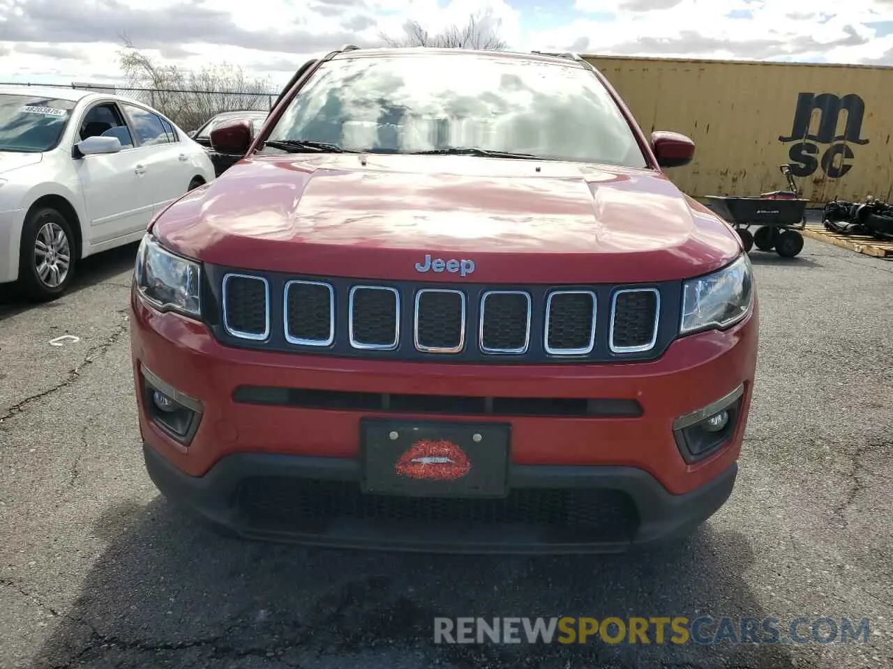 5 Фотография поврежденного автомобиля 3C4NJCBB6KT833200 JEEP COMPASS 2019