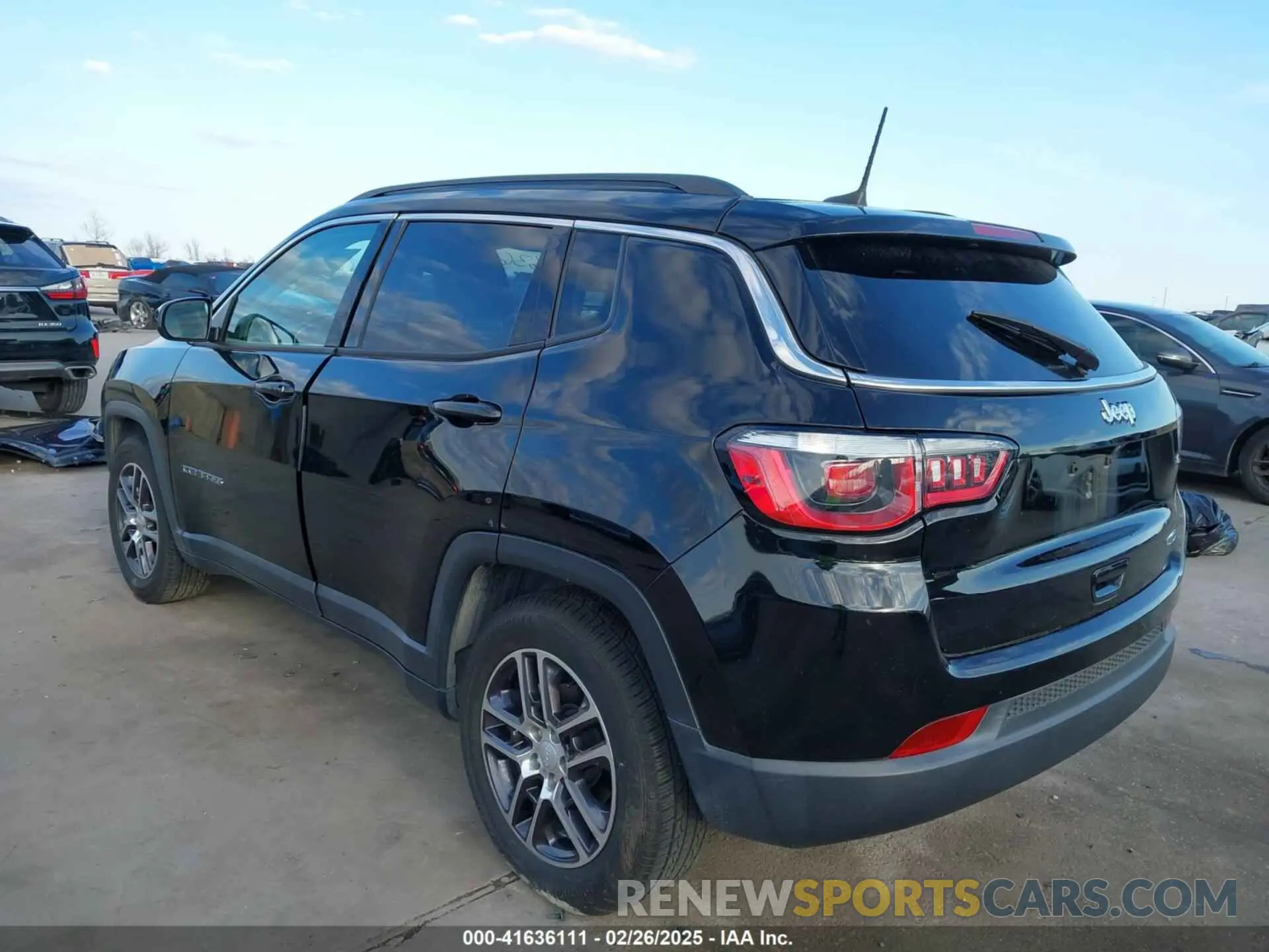 3 Фотография поврежденного автомобиля 3C4NJCBB7KT706519 JEEP COMPASS 2019