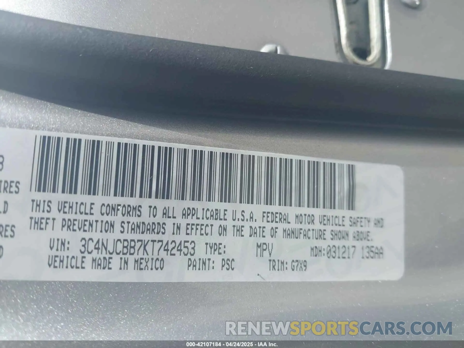 9 Фотография поврежденного автомобиля 3C4NJCBB7KT742453 JEEP COMPASS 2019
