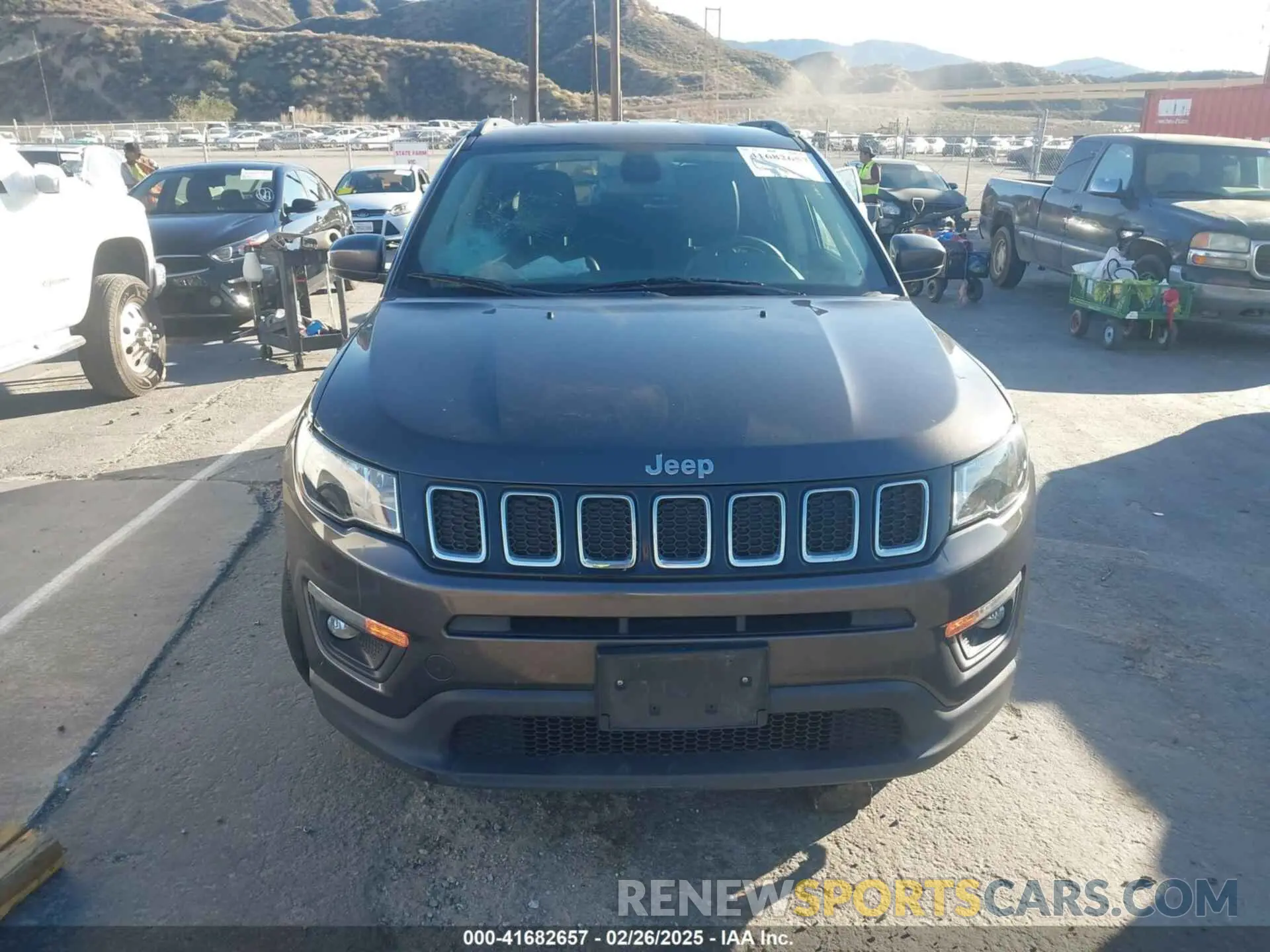 12 Photograph of a damaged car 3C4NJCBB7KT782371 JEEP COMPASS 2019