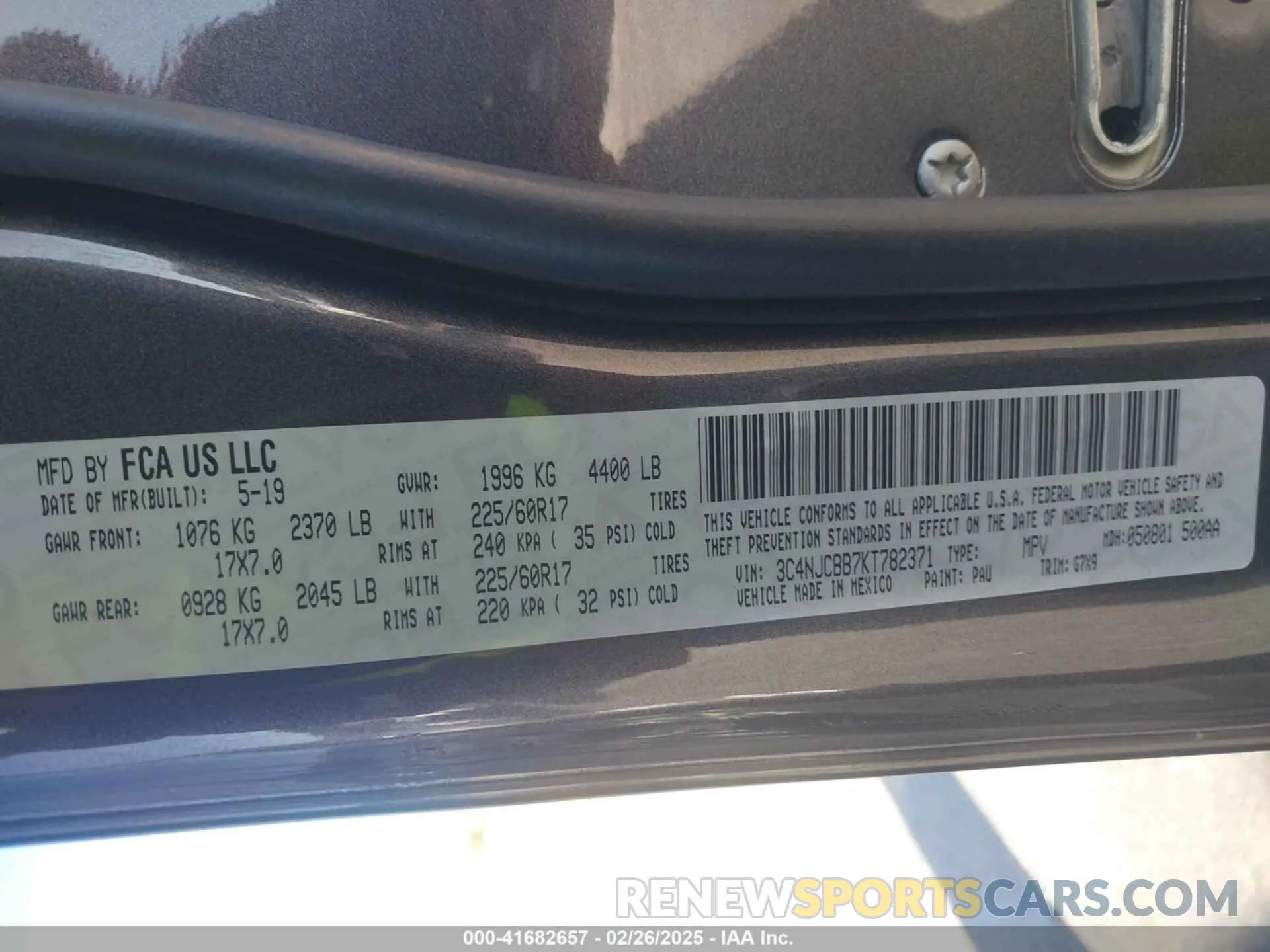 9 Photograph of a damaged car 3C4NJCBB7KT782371 JEEP COMPASS 2019