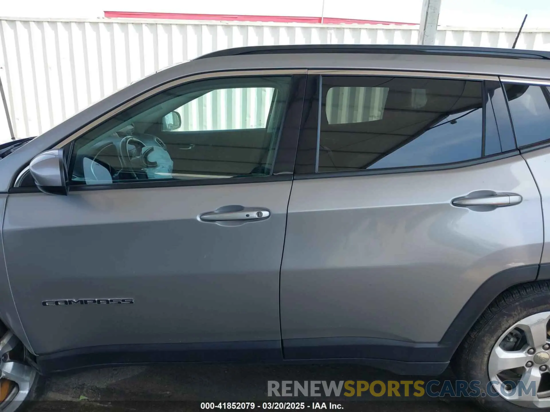 14 Фотография поврежденного автомобиля 3C4NJCBB7KT833187 JEEP COMPASS 2019