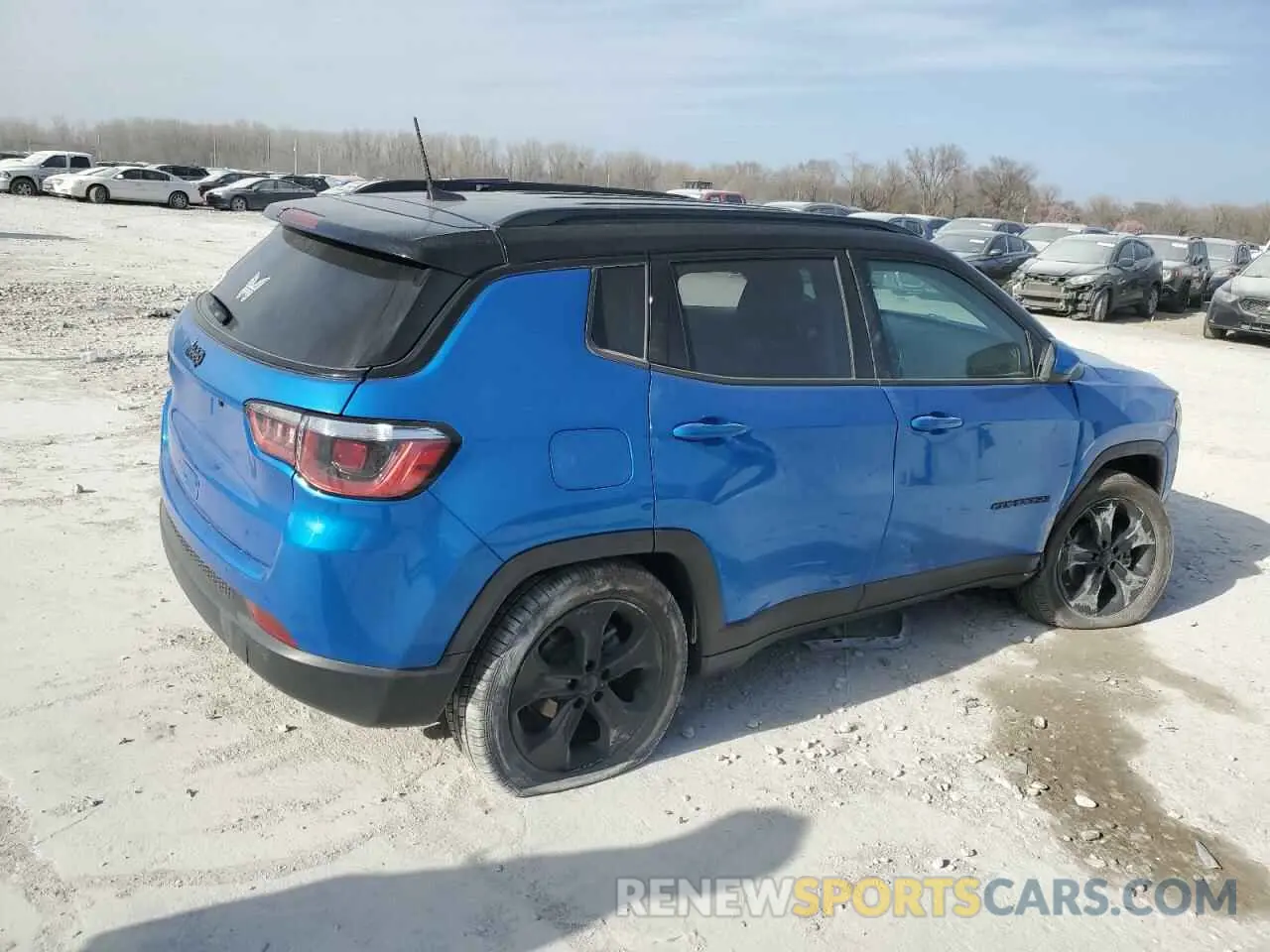 3 Photograph of a damaged car 3C4NJCBB8KT692274 JEEP COMPASS 2019