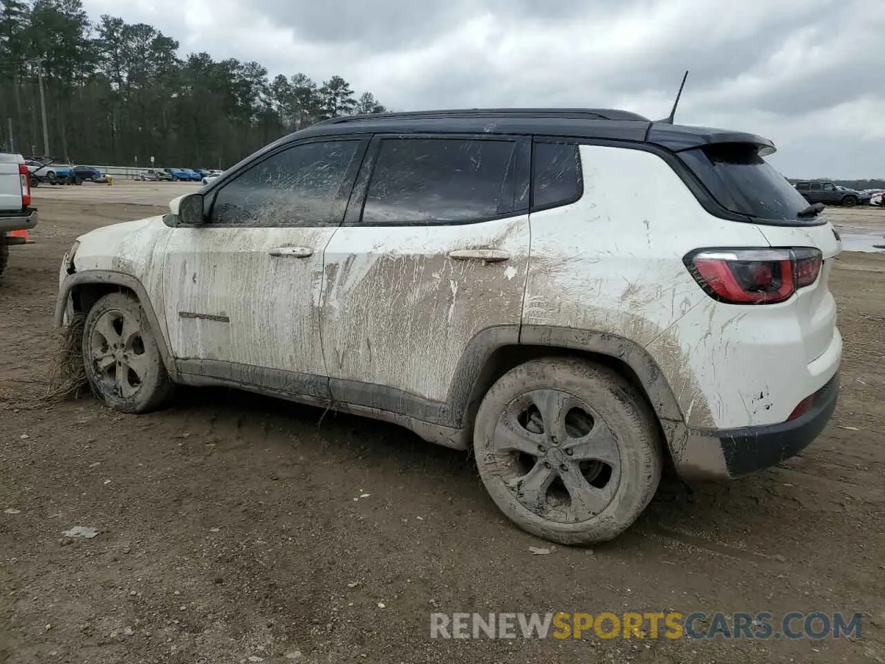 2 Photograph of a damaged car 3C4NJCBB9KT664922 JEEP COMPASS 2019