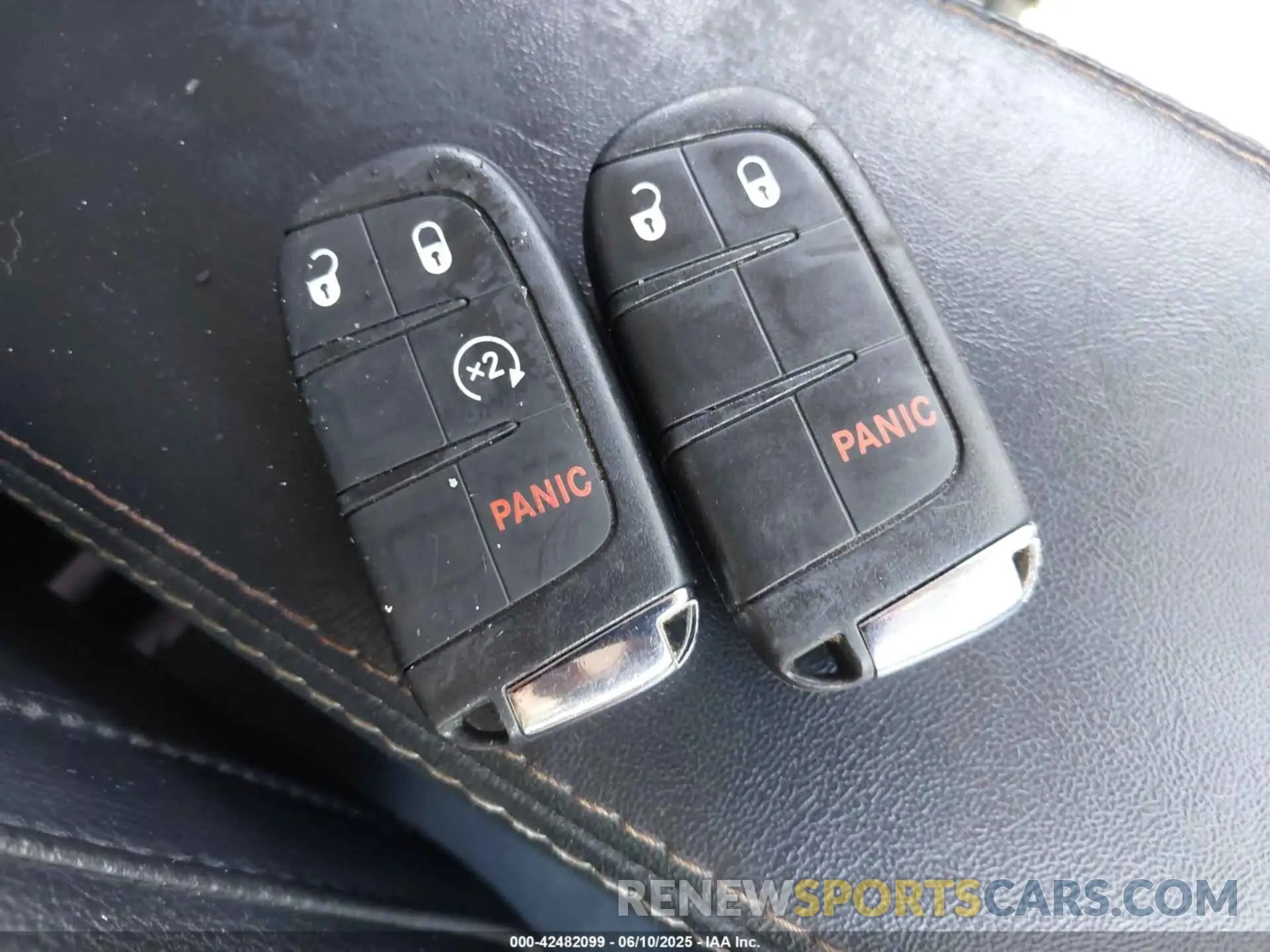 11 Photograph of a damaged car 3C4NJCBB9KT743488 JEEP COMPASS 2019