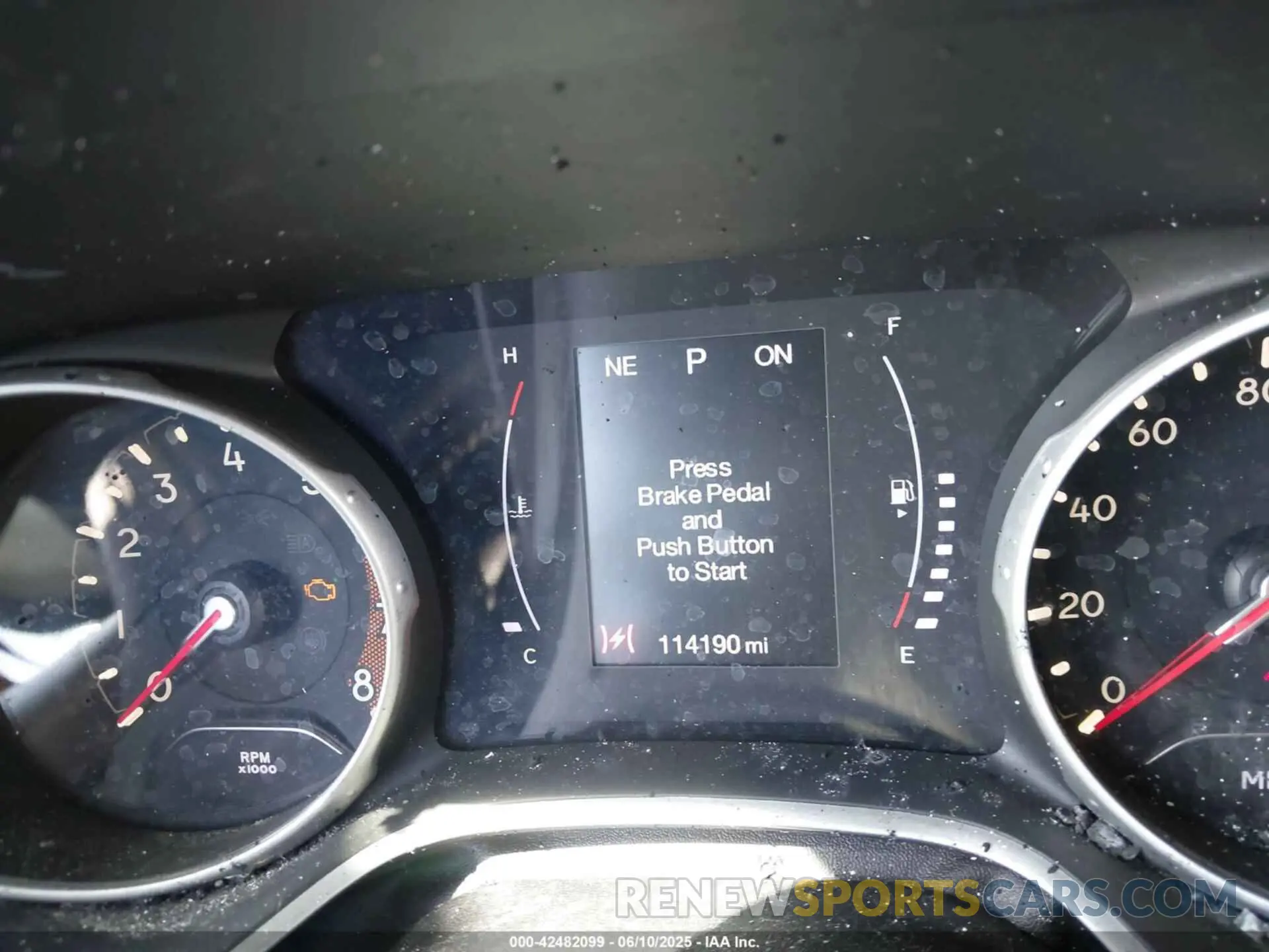 7 Photograph of a damaged car 3C4NJCBB9KT743488 JEEP COMPASS 2019