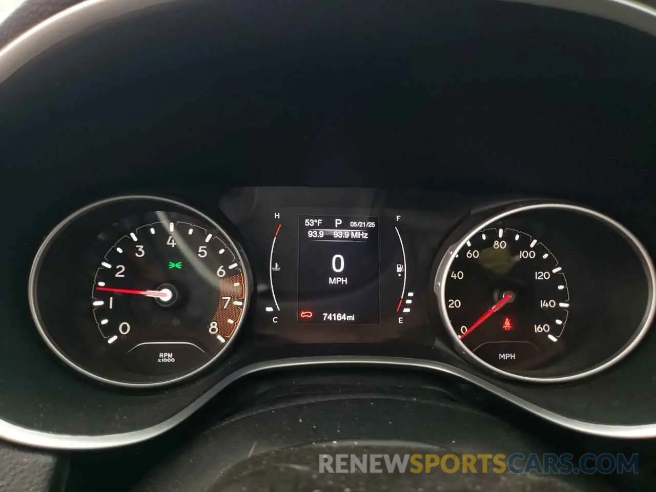 9 Photograph of a damaged car 3C4NJCBBXKT615468 JEEP COMPASS 2019