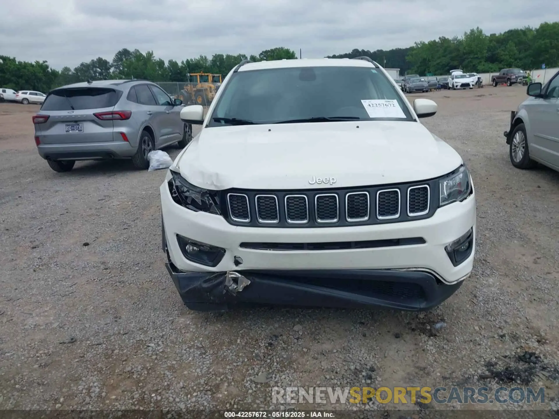6 Фотография поврежденного автомобиля 3C4NJCBBXKT699338 JEEP COMPASS 2019
