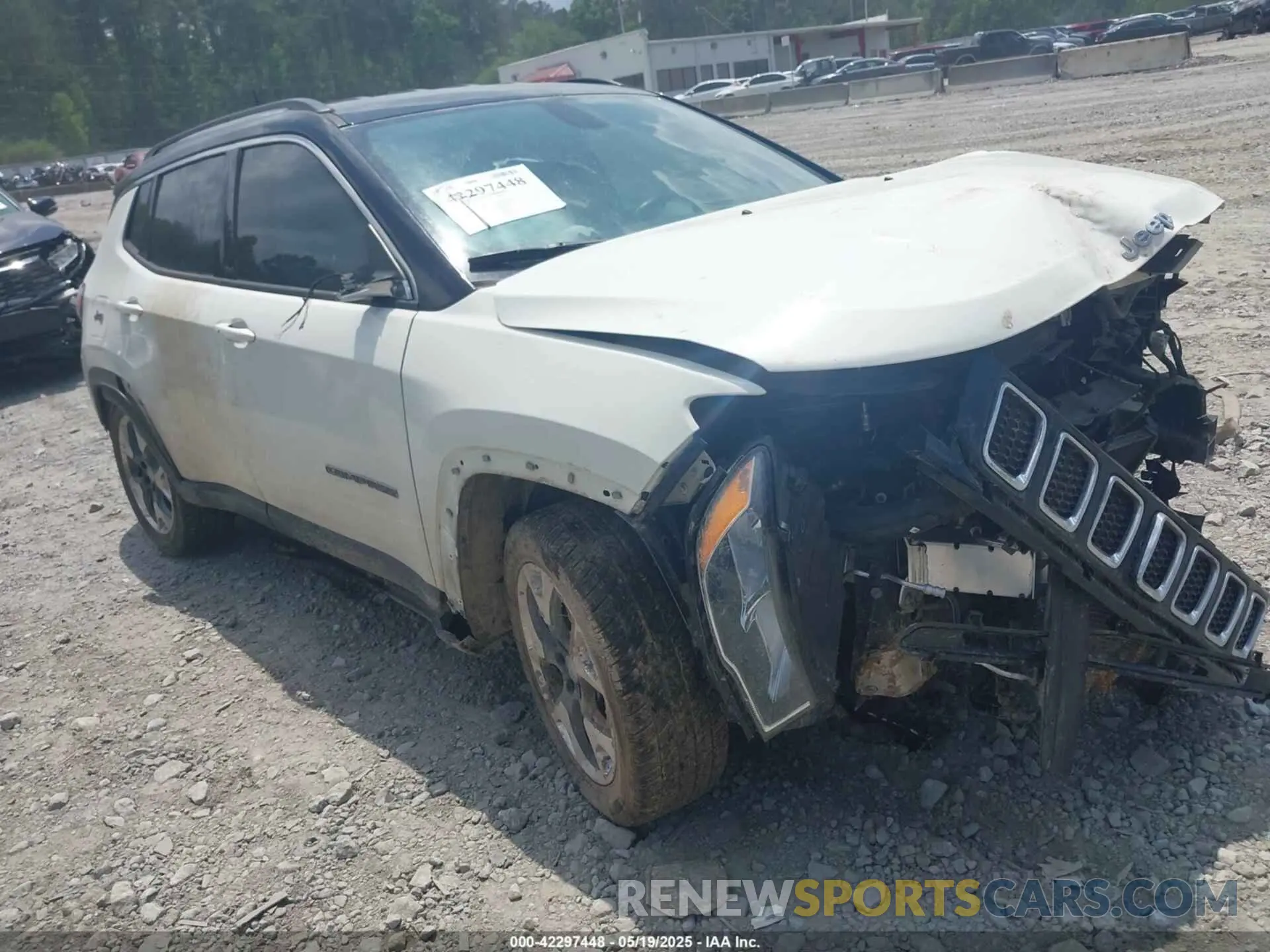 1 Фотография поврежденного автомобиля 3C4NJCCB1KT711312 JEEP COMPASS 2019