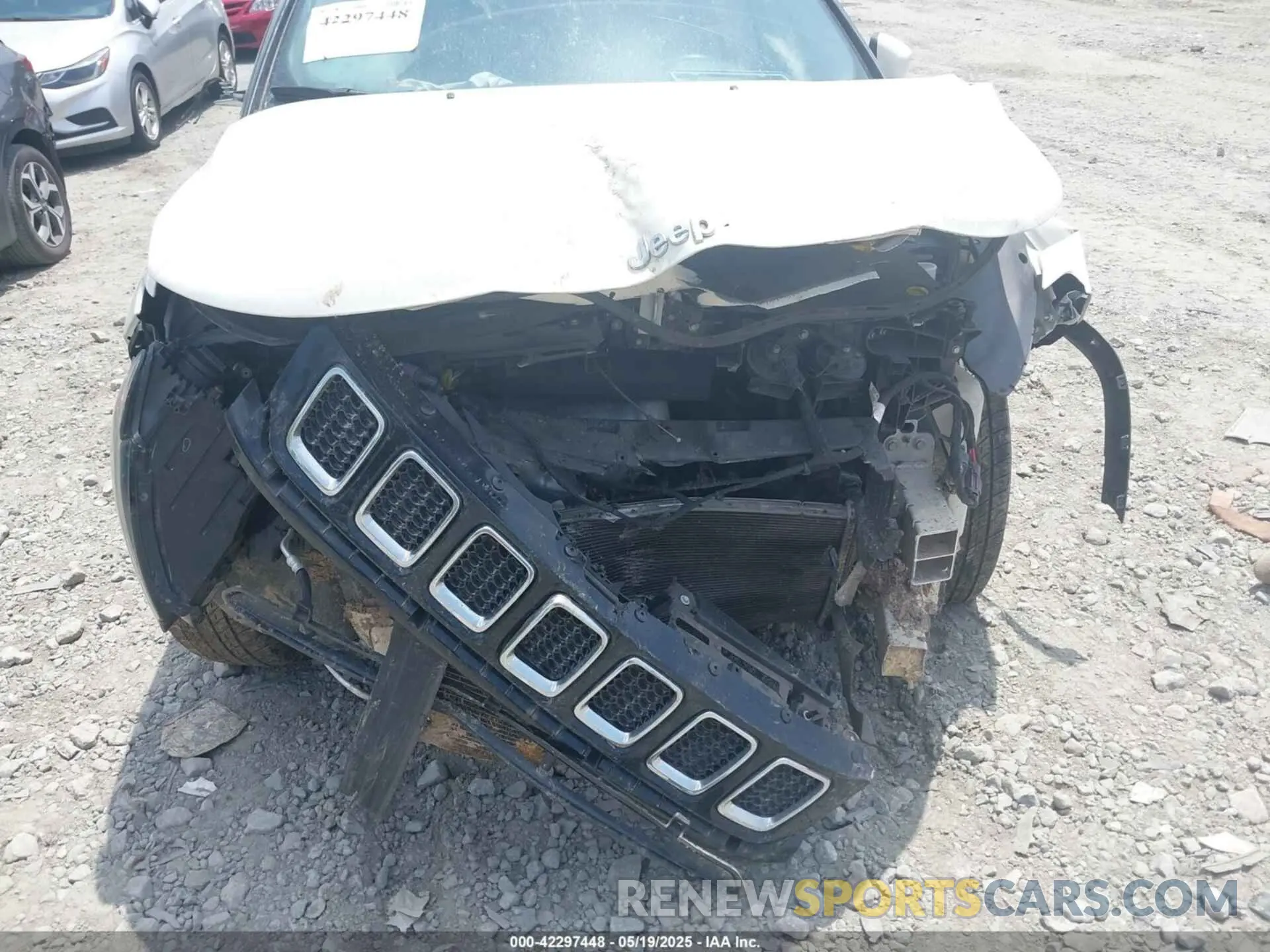 6 Фотография поврежденного автомобиля 3C4NJCCB1KT711312 JEEP COMPASS 2019