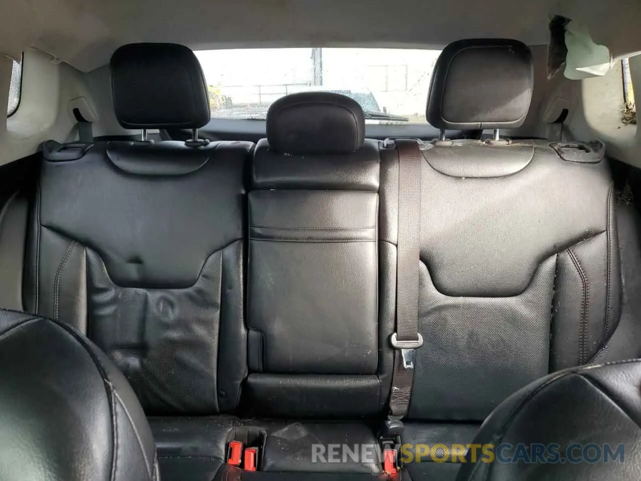 10 Фотография поврежденного автомобиля 3C4NJCCB1KT814763 JEEP COMPASS 2019
