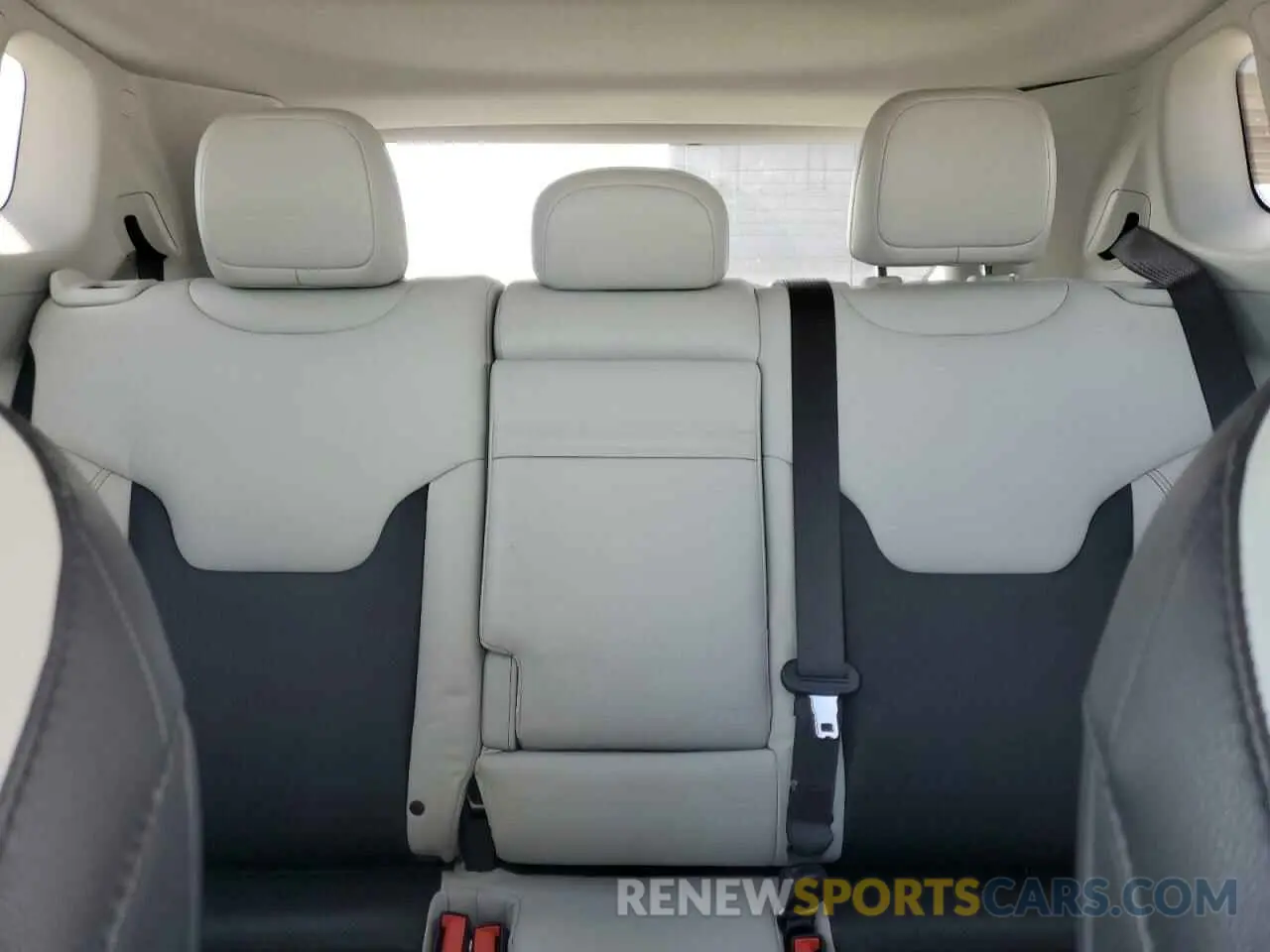10 Фотография поврежденного автомобиля 3C4NJCCB3KT782818 JEEP COMPASS 2019