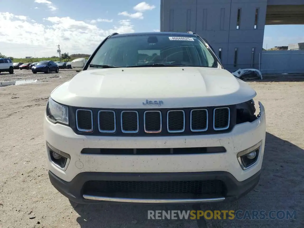 5 Фотография поврежденного автомобиля 3C4NJCCB3KT782818 JEEP COMPASS 2019