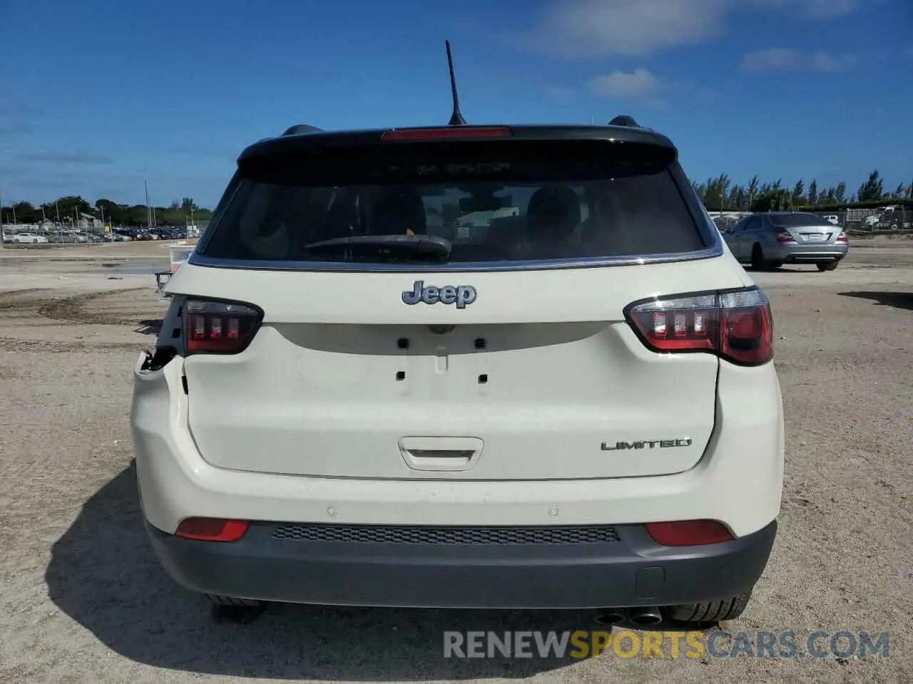 6 Фотография поврежденного автомобиля 3C4NJCCB3KT782818 JEEP COMPASS 2019