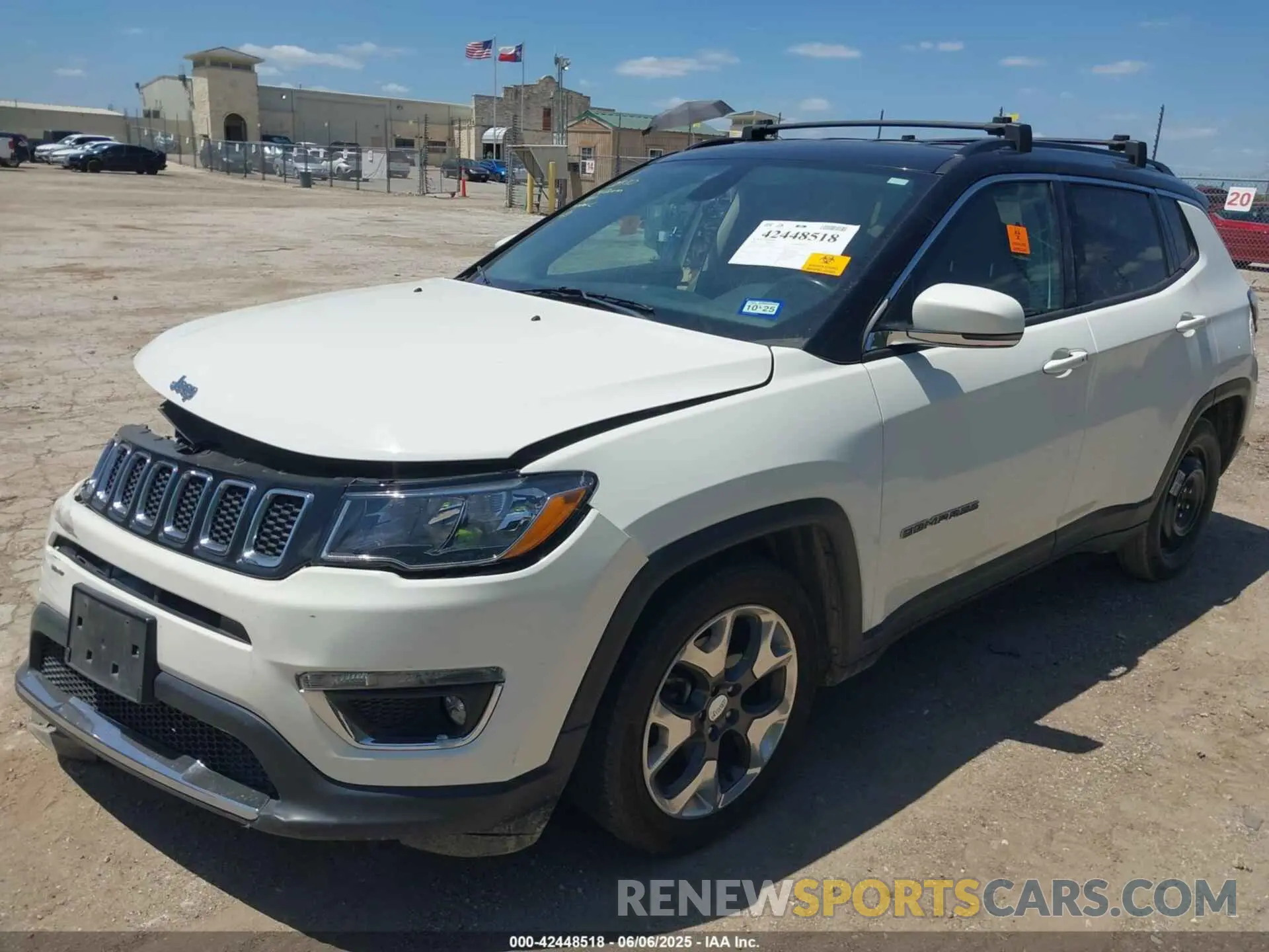 2 Photograph of a damaged car 3C4NJCCB4KT725835 JEEP COMPASS 2019