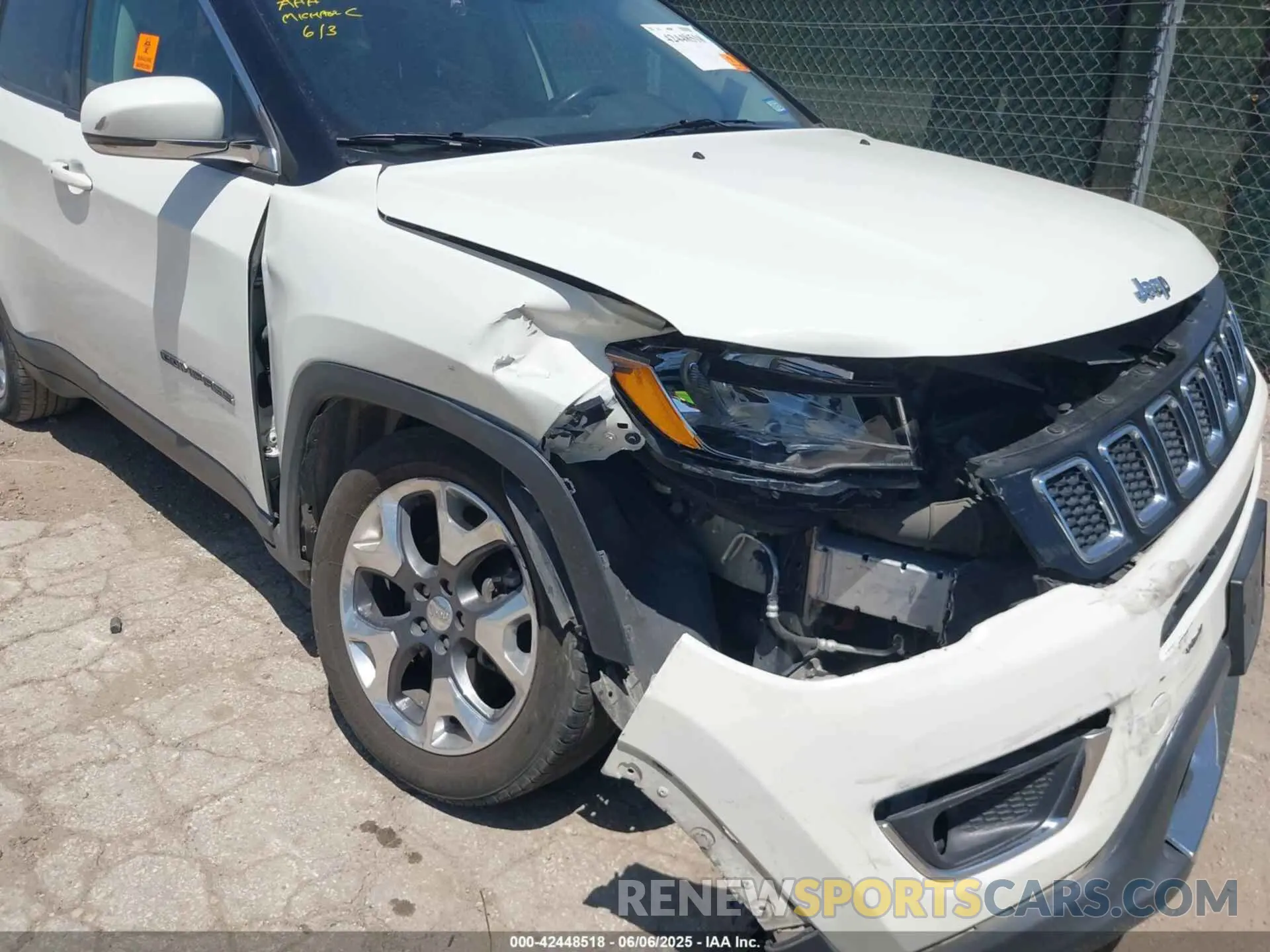 6 Photograph of a damaged car 3C4NJCCB4KT725835 JEEP COMPASS 2019