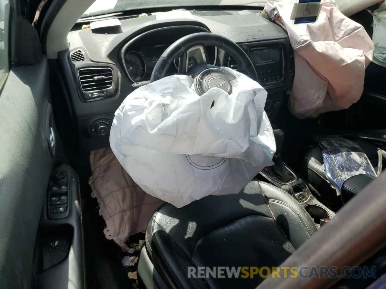 8 Фотография поврежденного автомобиля 3C4NJCCB8KT649391 JEEP COMPASS 2019