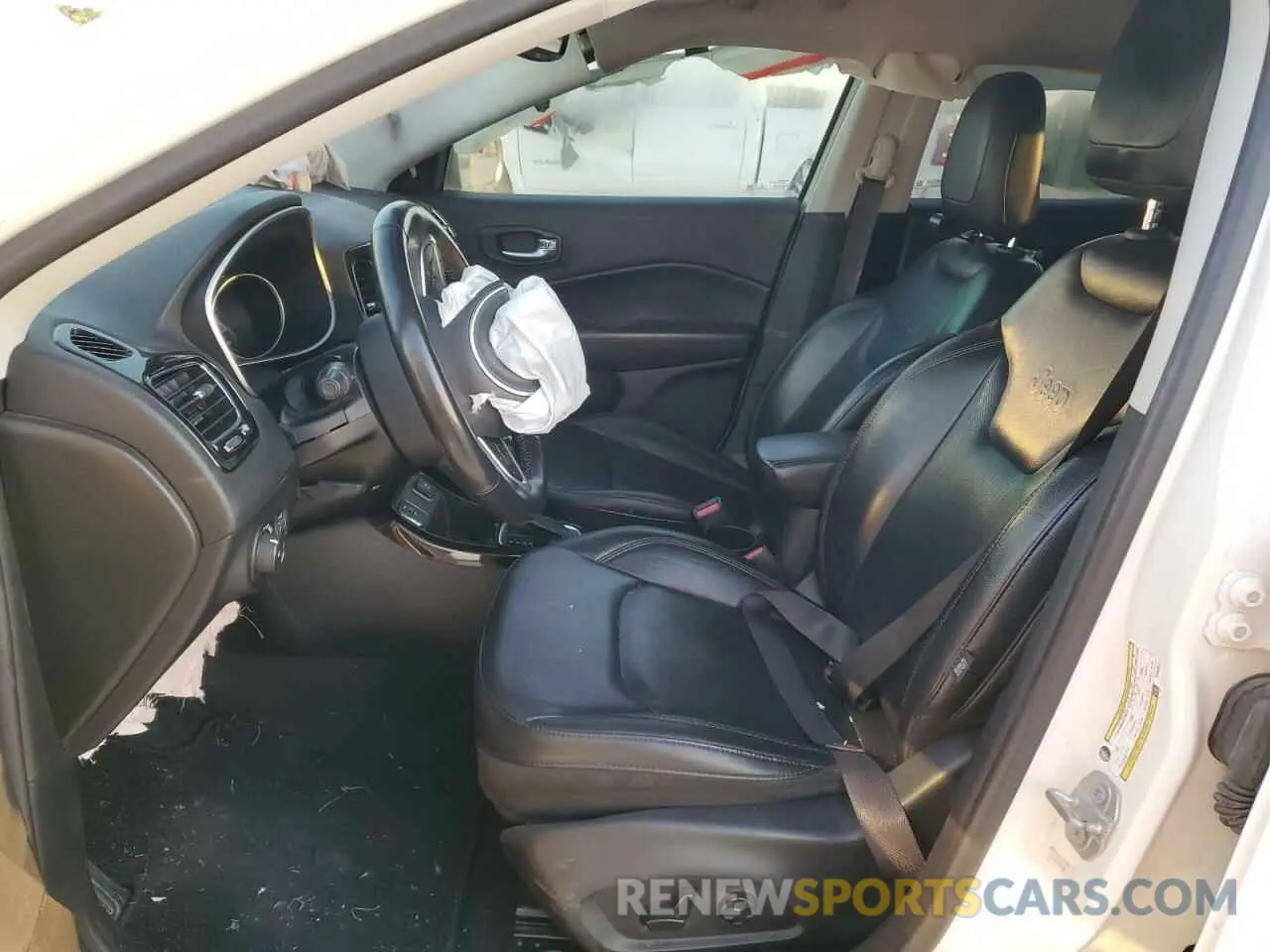 7 Photograph of a damaged car 3C4NJCCB9KT662621 JEEP COMPASS 2019