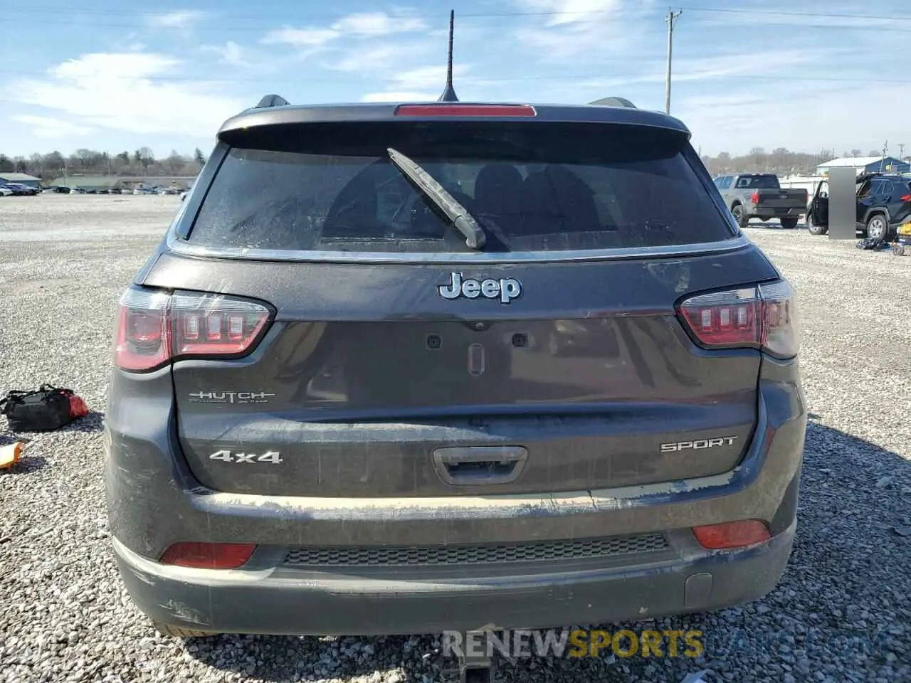6 Photograph of a damaged car 3C4NJDAB2KT734946 JEEP COMPASS 2019