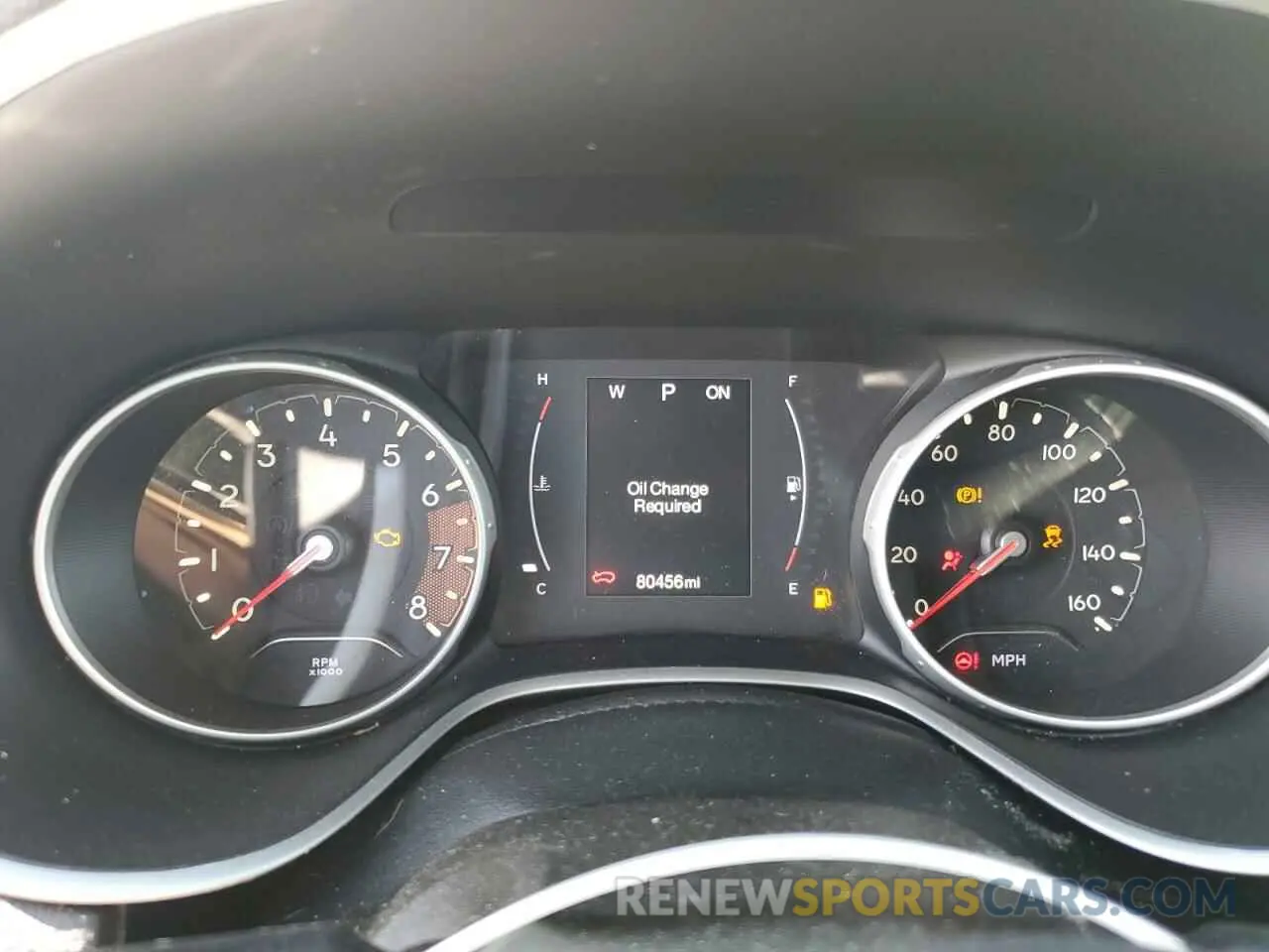 9 Photograph of a damaged car 3C4NJDAB2KT734946 JEEP COMPASS 2019