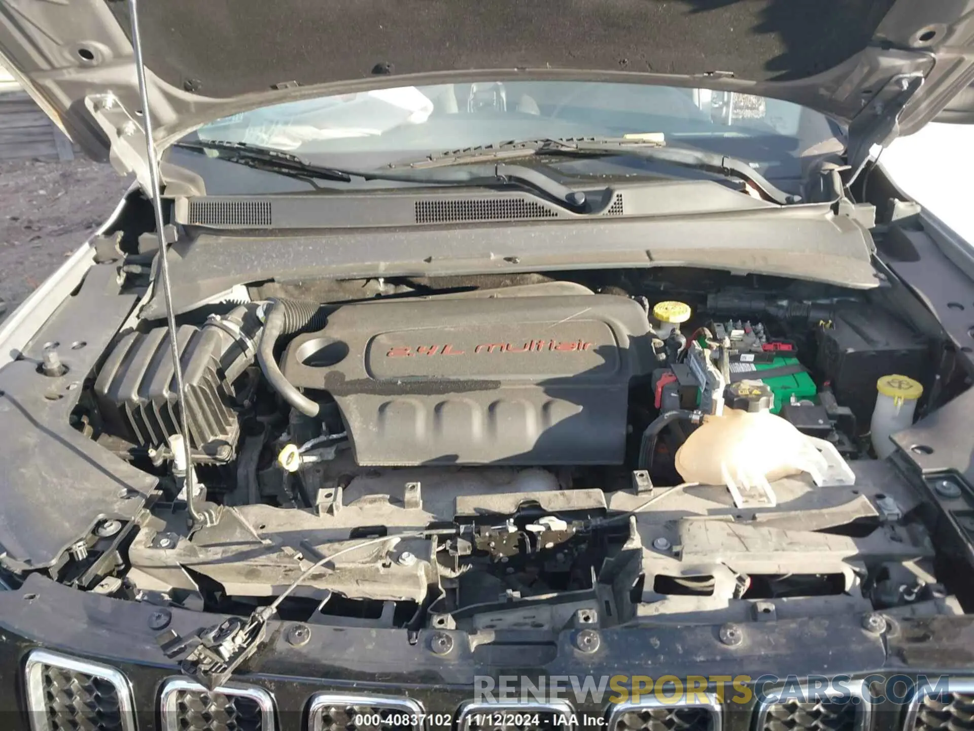 10 Photograph of a damaged car 3C4NJDAB3KT771519 JEEP COMPASS 2019