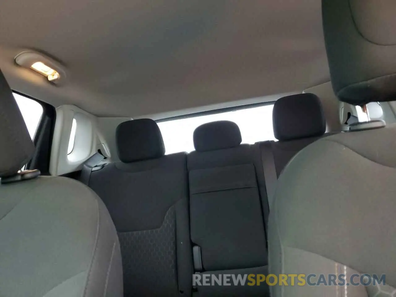 10 Фотография поврежденного автомобиля 3C4NJDAB4KT803099 JEEP COMPASS 2019