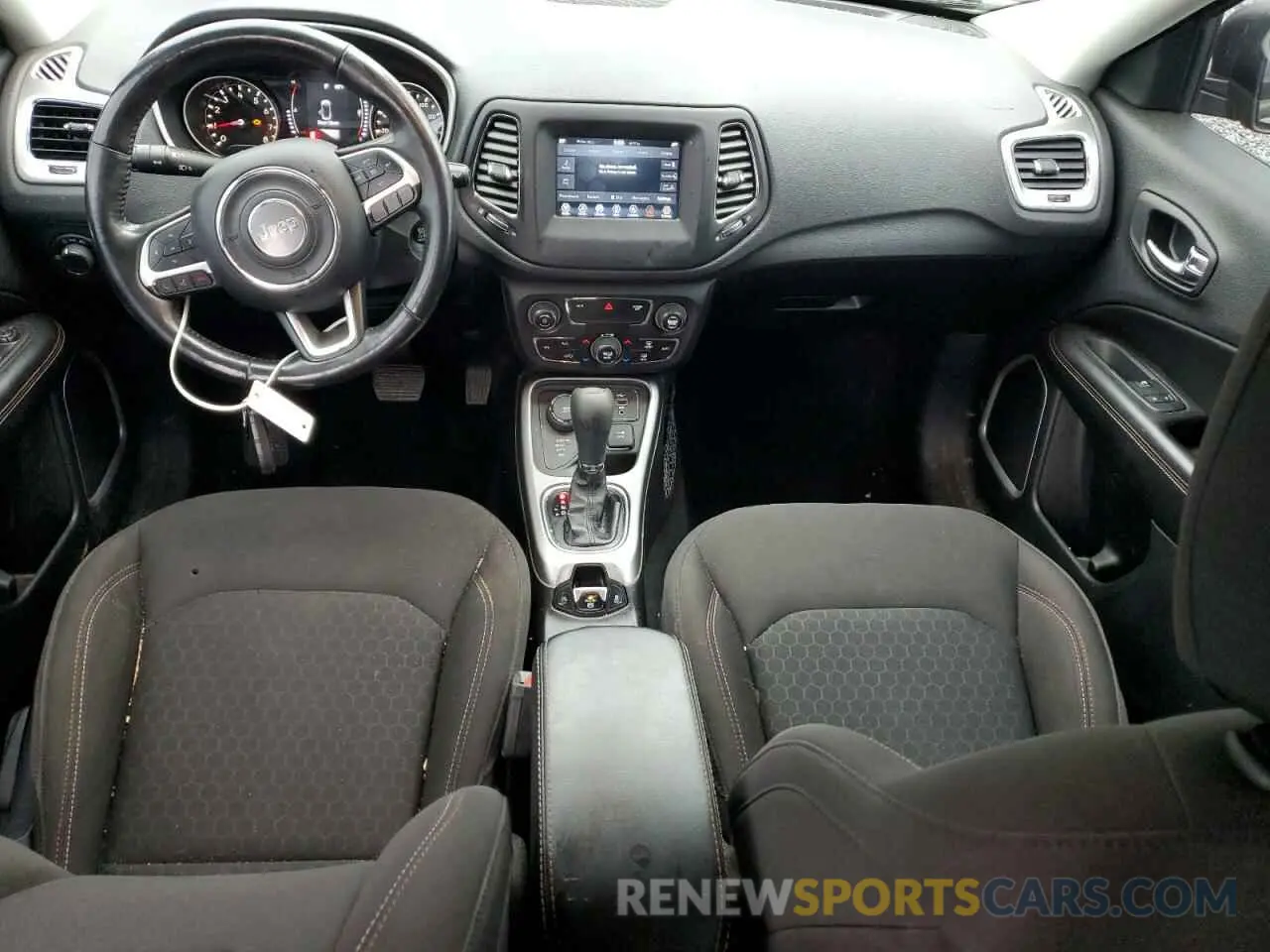 8 Фотография поврежденного автомобиля 3C4NJDAB4KT803099 JEEP COMPASS 2019