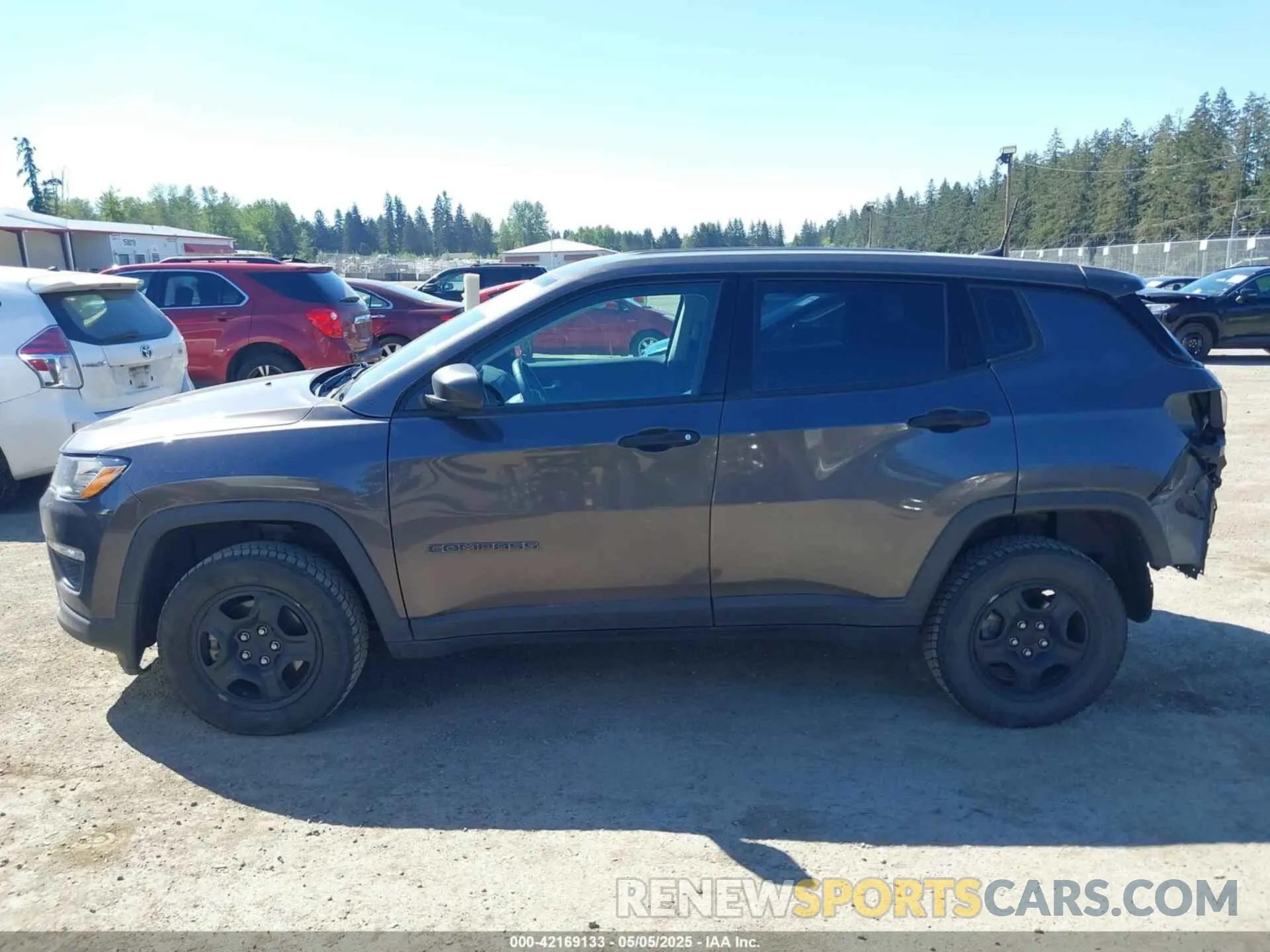 15 Photograph of a damaged car 3C4NJDAB8KT595602 JEEP COMPASS 2019
