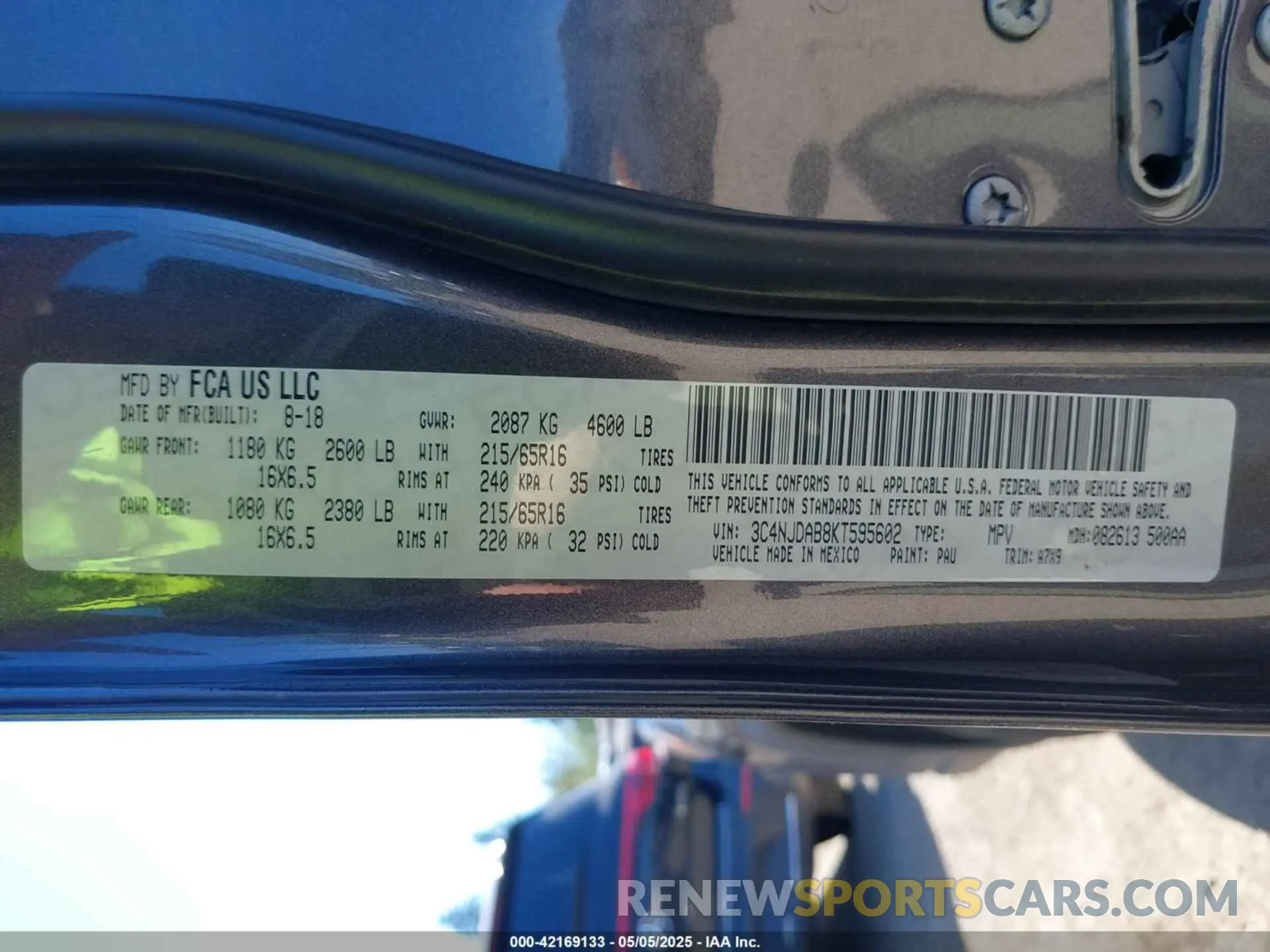 9 Photograph of a damaged car 3C4NJDAB8KT595602 JEEP COMPASS 2019