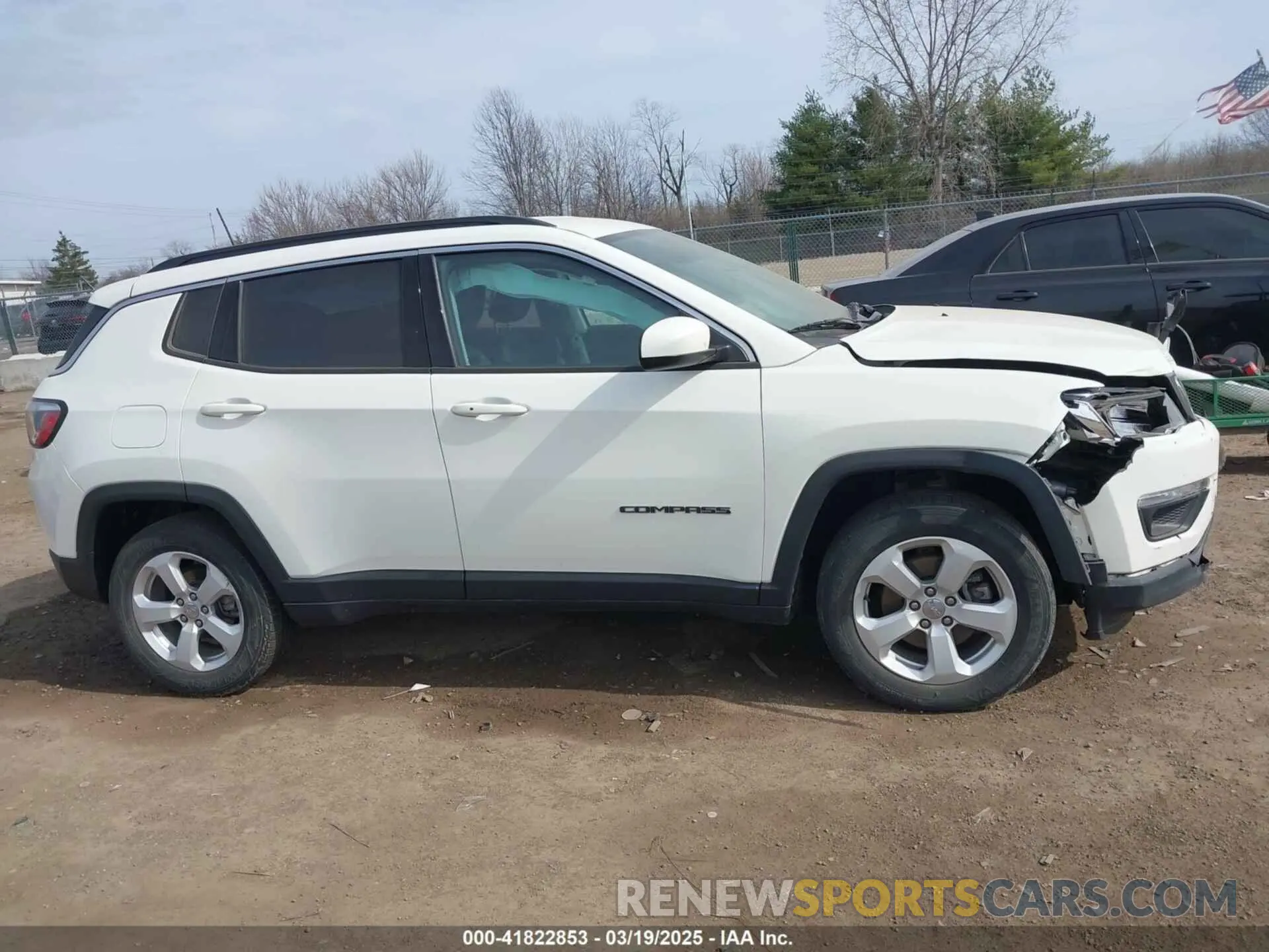 12 Фотография поврежденного автомобиля 3C4NJDBB0KT597603 JEEP COMPASS 2019