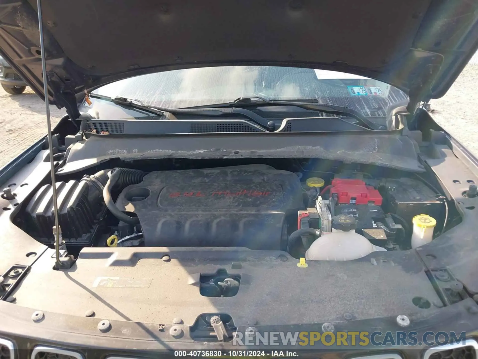 10 Photograph of a damaged car 3C4NJDBB0KT818133 JEEP COMPASS 2019