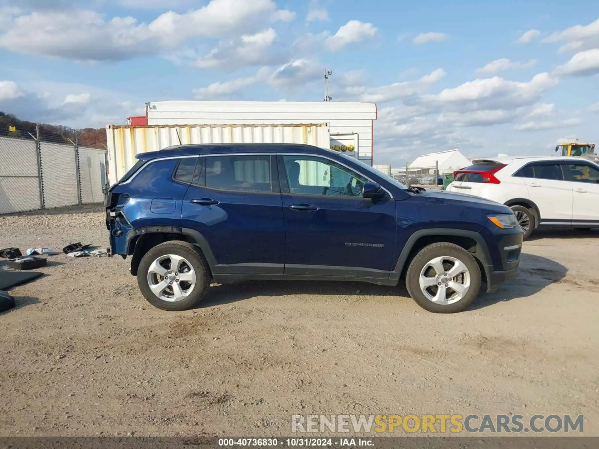 14 Photograph of a damaged car 3C4NJDBB0KT818133 JEEP COMPASS 2019
