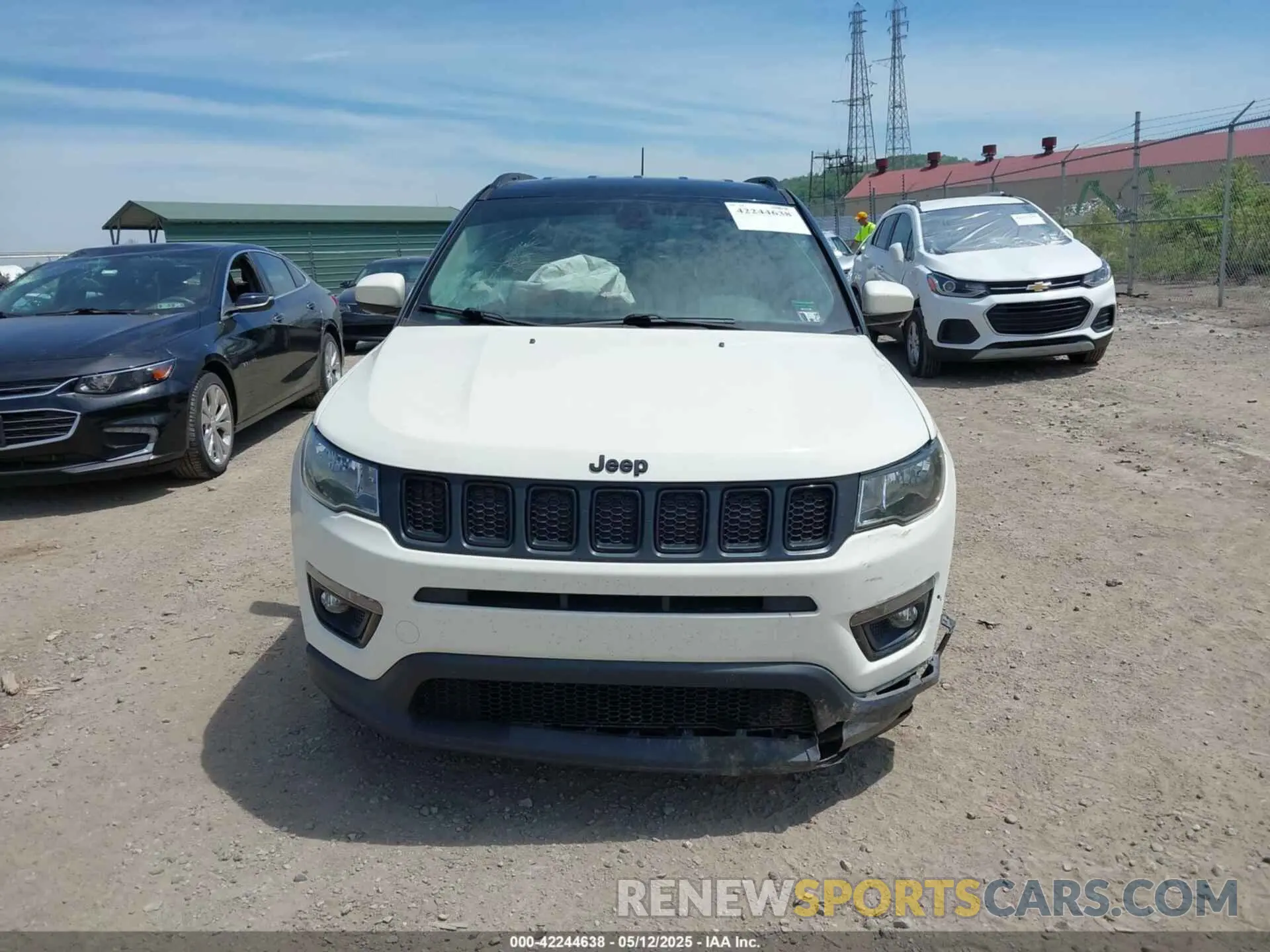 12 Photograph of a damaged car 3C4NJDBB1KT629829 JEEP COMPASS 2019
