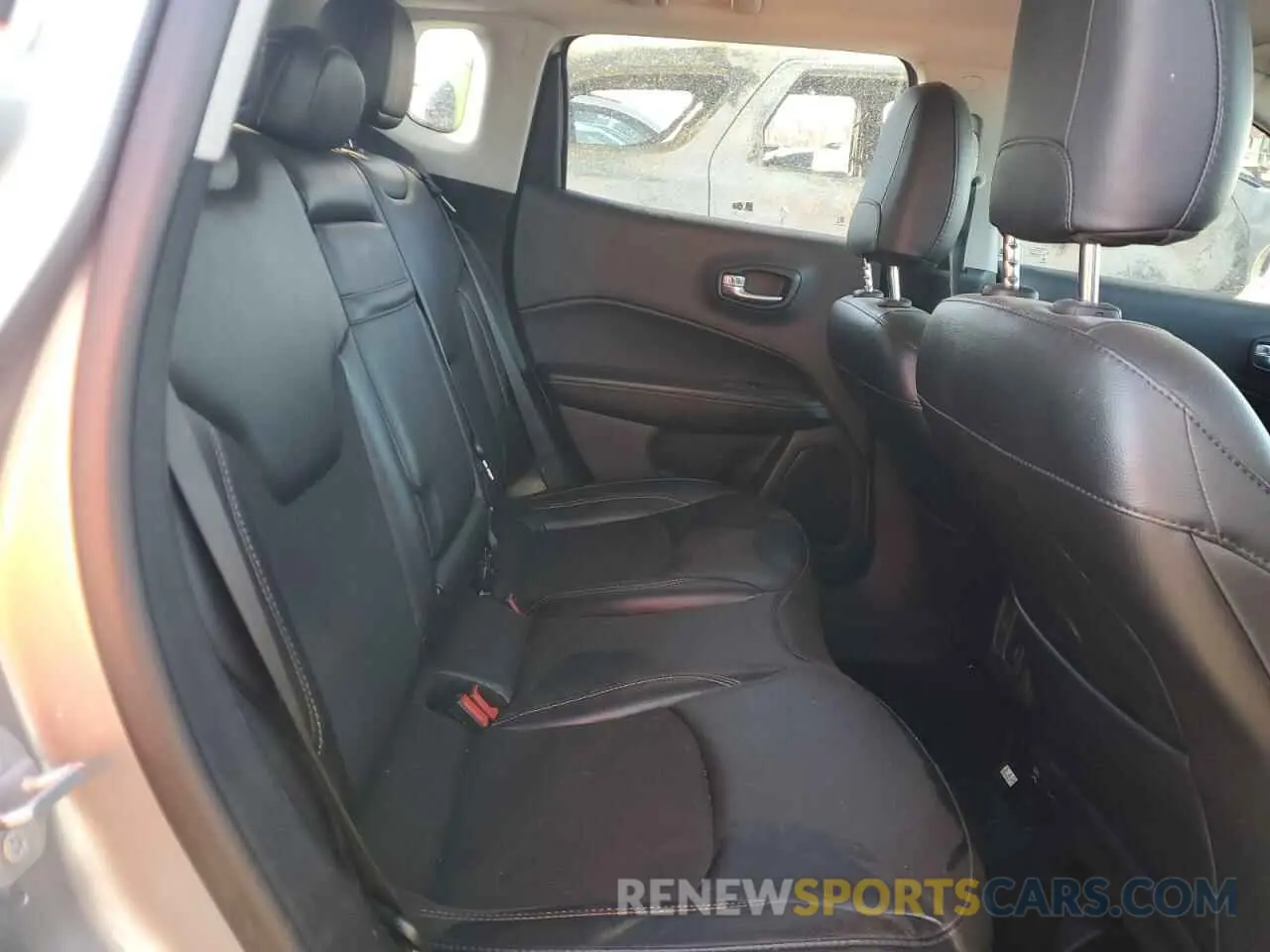 12 Фотография поврежденного автомобиля 3C4NJDBB1KT675127 JEEP COMPASS 2019