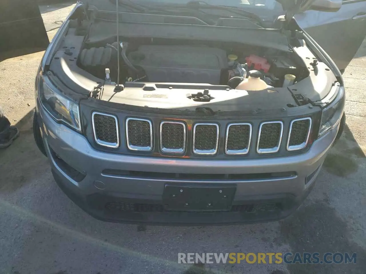 14 Фотография поврежденного автомобиля 3C4NJDBB1KT675127 JEEP COMPASS 2019
