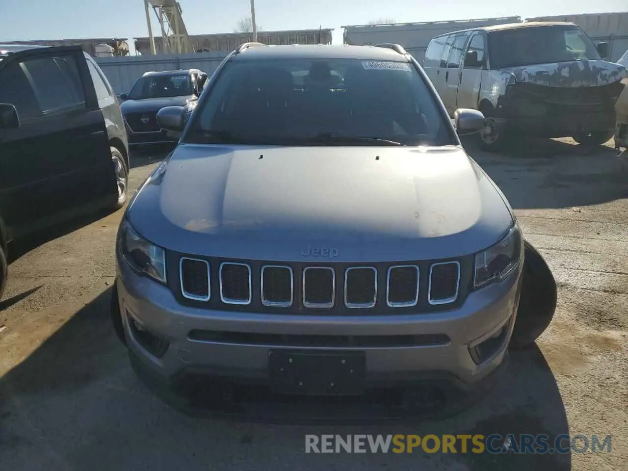 5 Фотография поврежденного автомобиля 3C4NJDBB1KT675127 JEEP COMPASS 2019