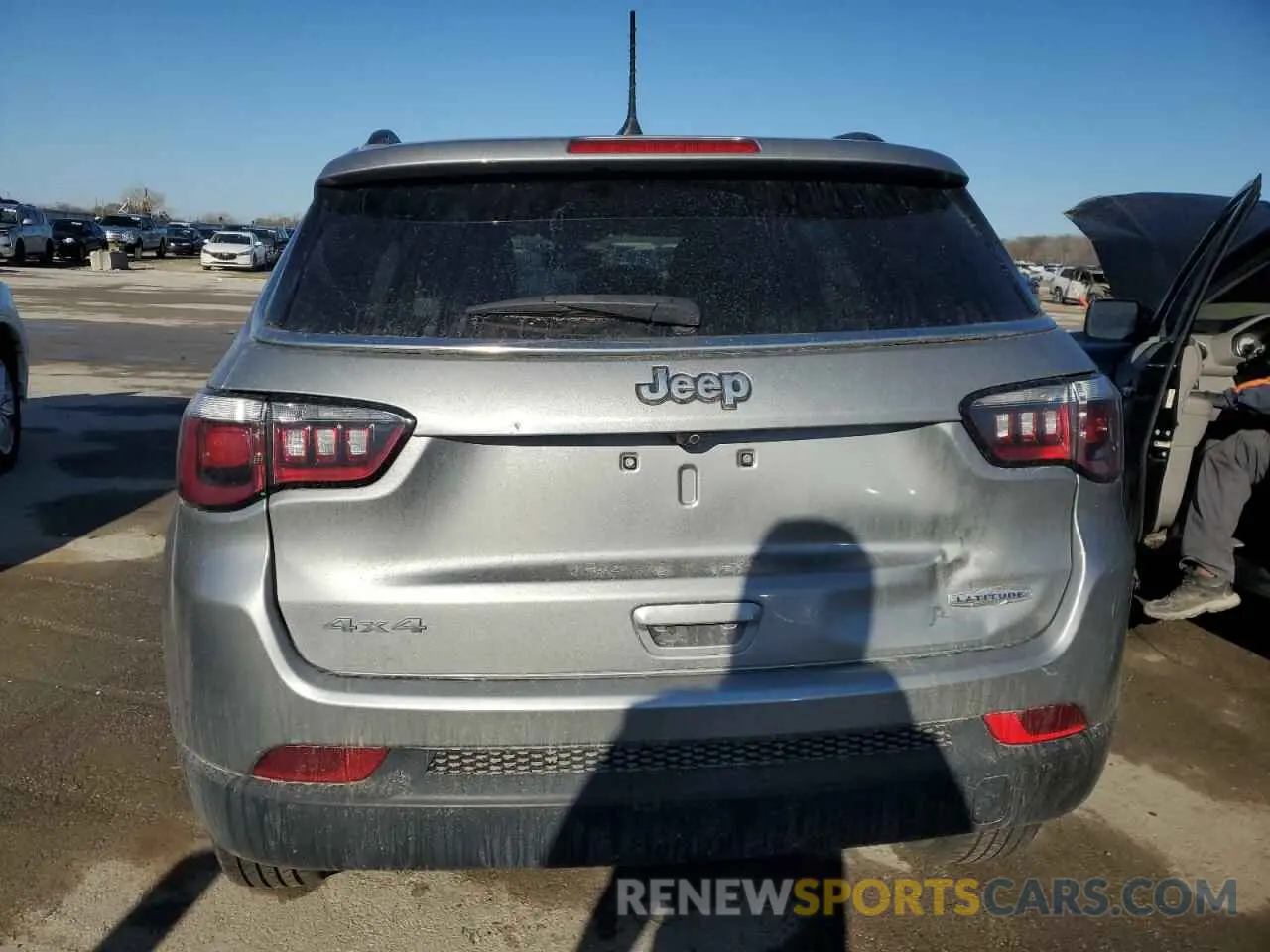 6 Фотография поврежденного автомобиля 3C4NJDBB1KT675127 JEEP COMPASS 2019