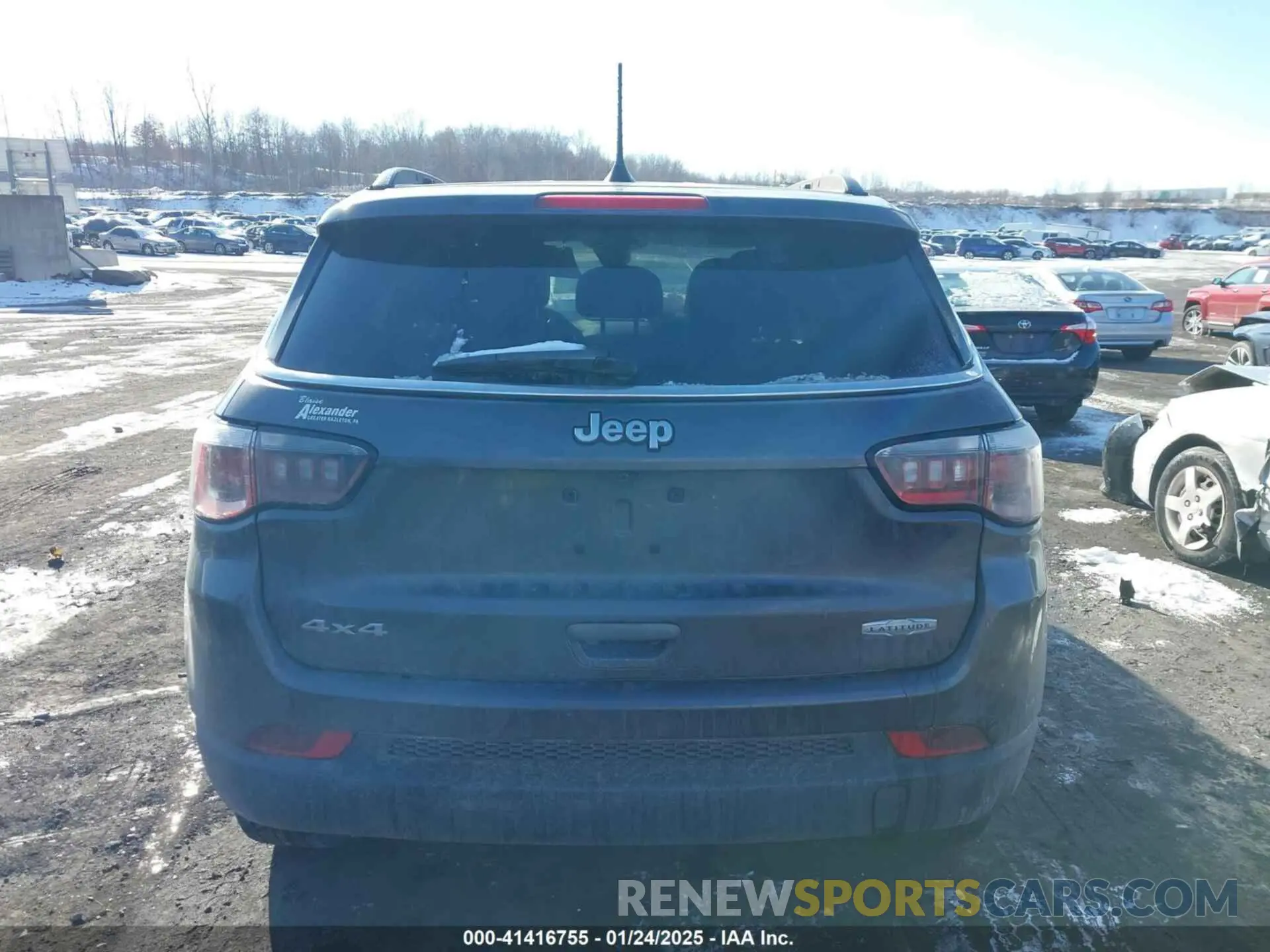 15 Фотография поврежденного автомобиля 3C4NJDBB1KT709860 JEEP COMPASS 2019