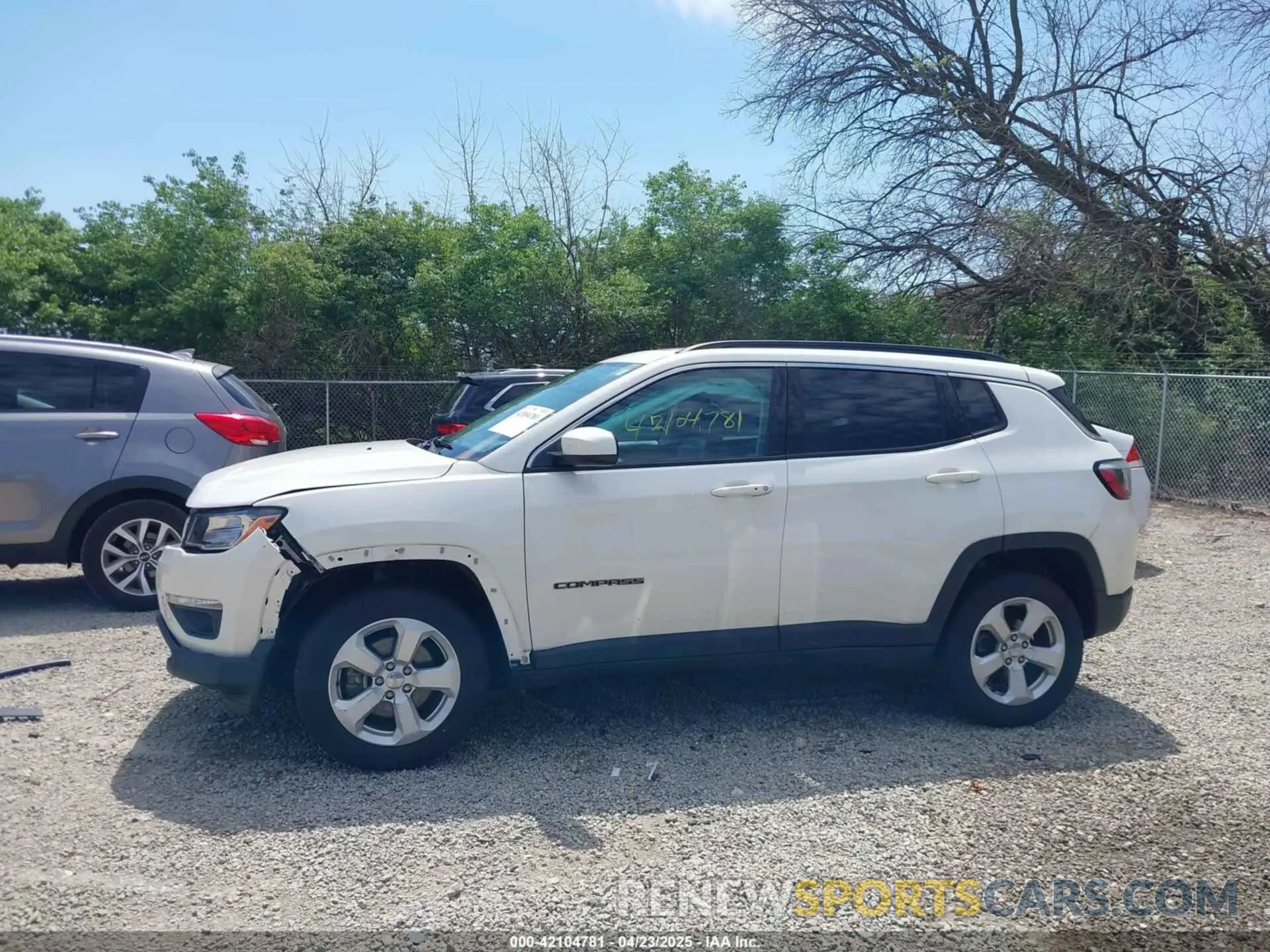 15 Фотография поврежденного автомобиля 3C4NJDBB1KT792223 JEEP COMPASS 2019