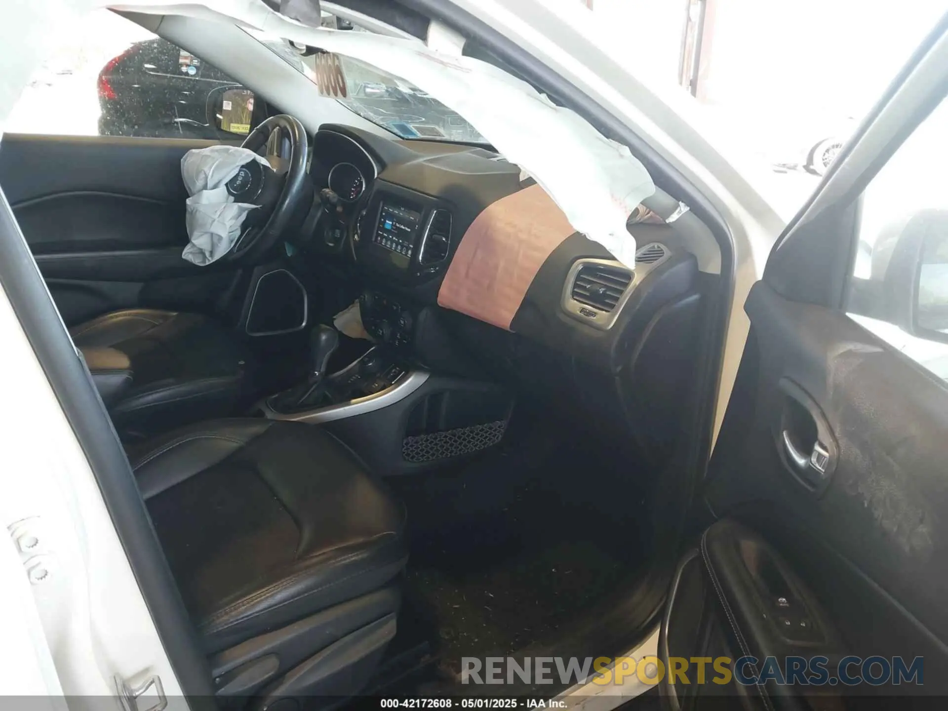 5 Фотография поврежденного автомобиля 3C4NJDBB1KT813958 JEEP COMPASS 2019