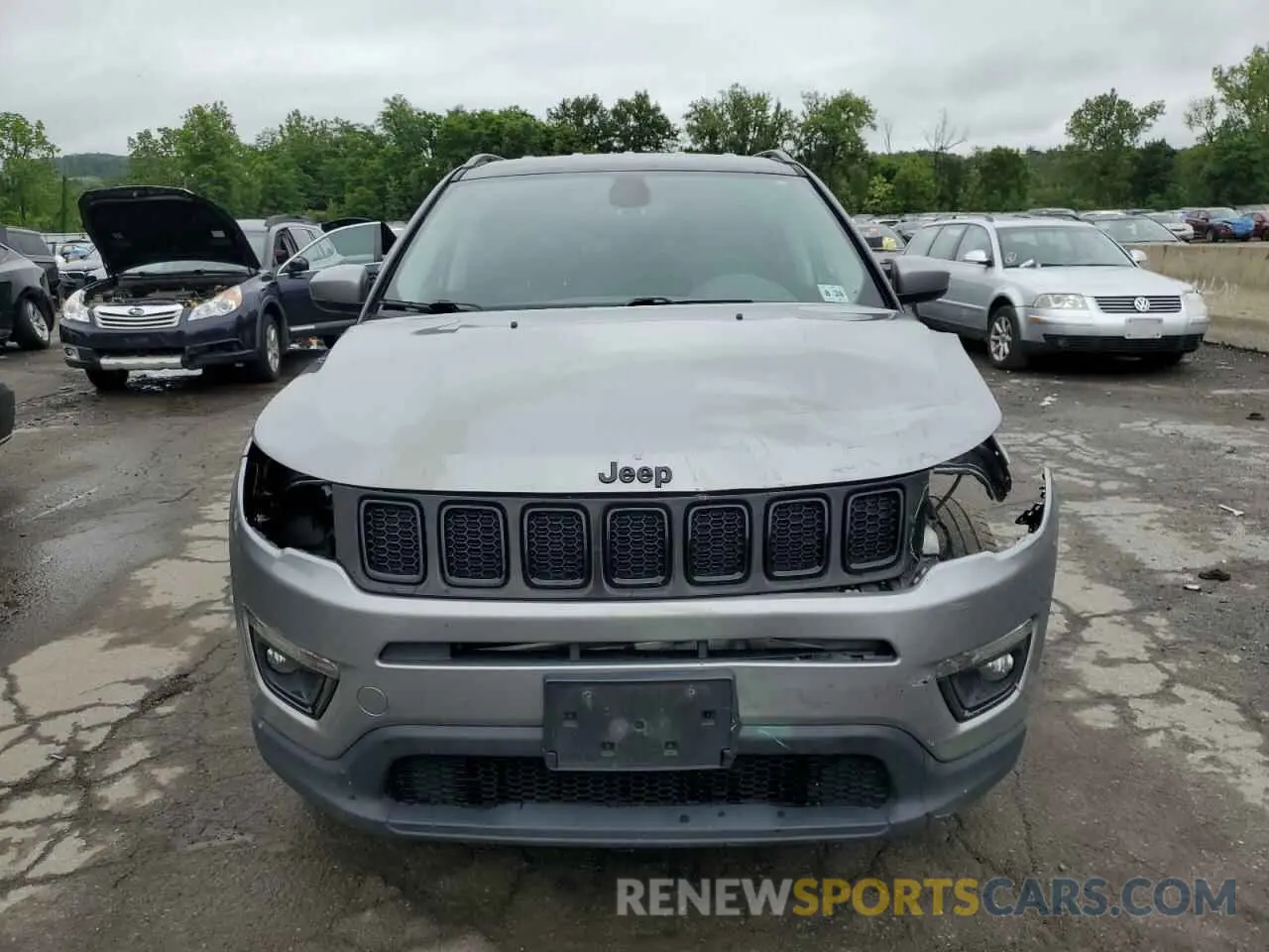 5 Photograph of a damaged car 3C4NJDBB1KT838987 JEEP COMPASS 2019
