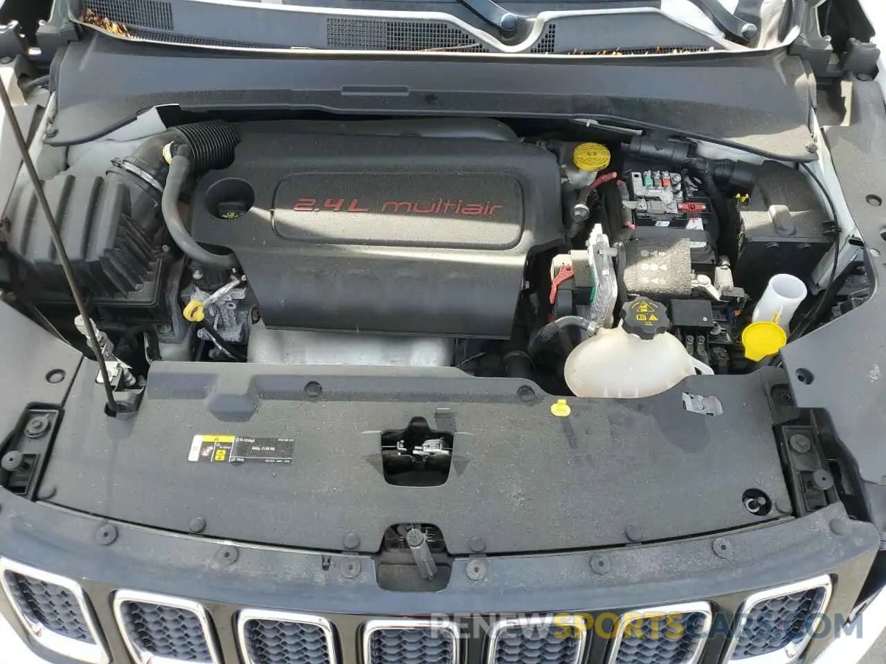 12 Photograph of a damaged car 3C4NJDBB1KT850900 JEEP COMPASS 2019