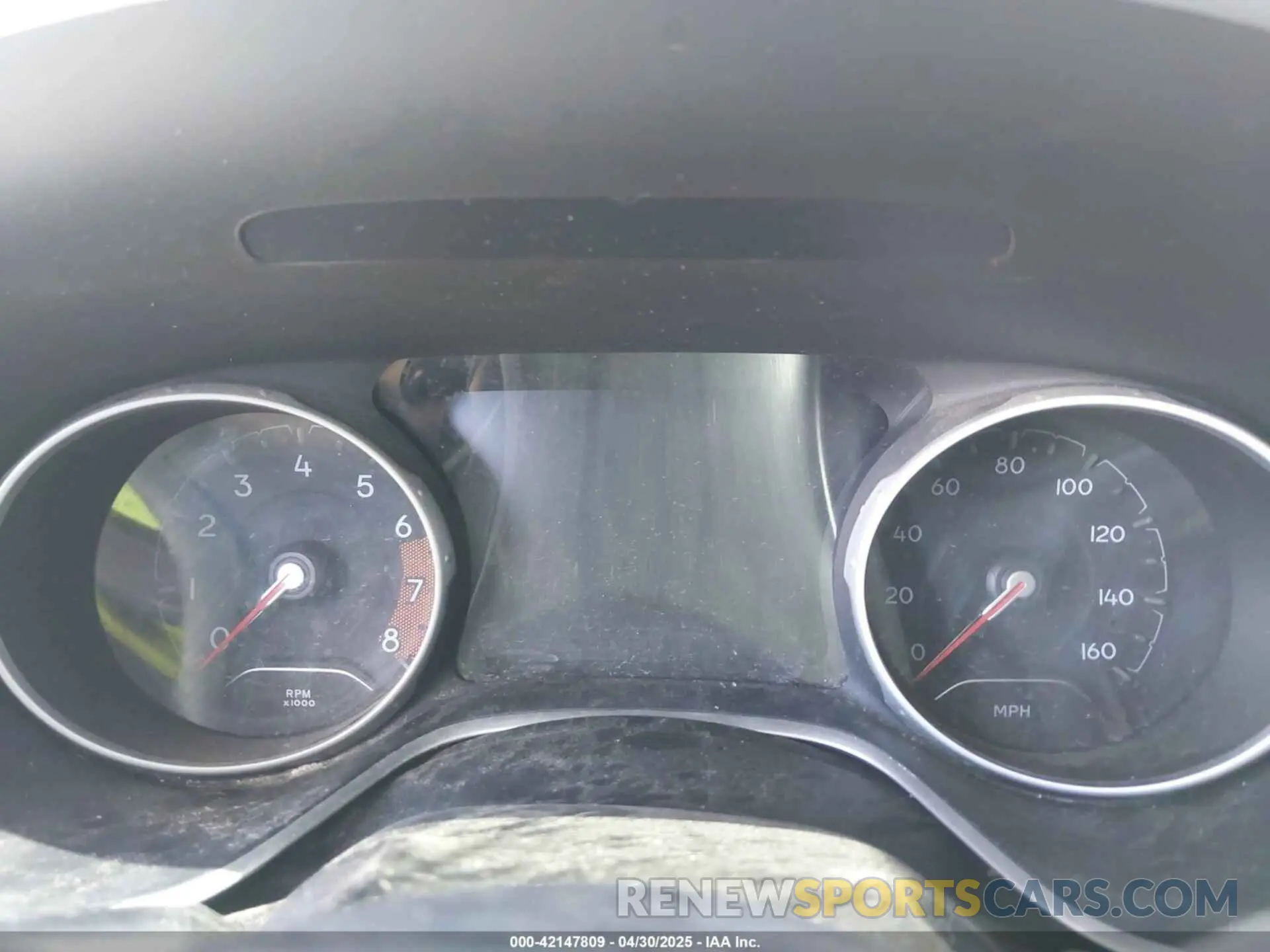 14 Photograph of a damaged car 3C4NJDBB2KT593620 JEEP COMPASS 2019