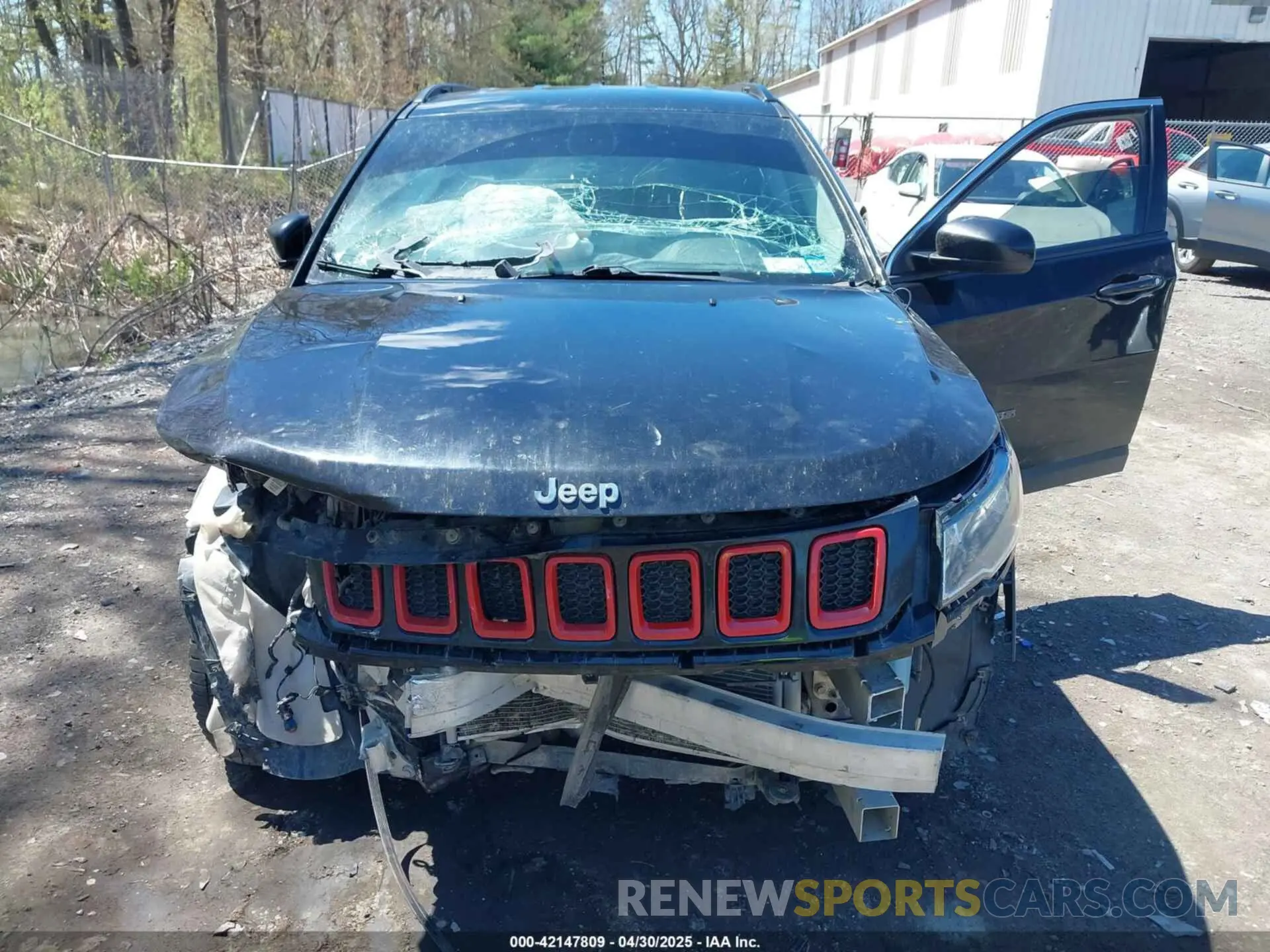 6 Photograph of a damaged car 3C4NJDBB2KT593620 JEEP COMPASS 2019