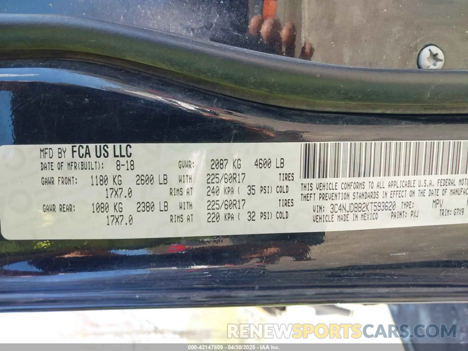9 Photograph of a damaged car 3C4NJDBB2KT593620 JEEP COMPASS 2019