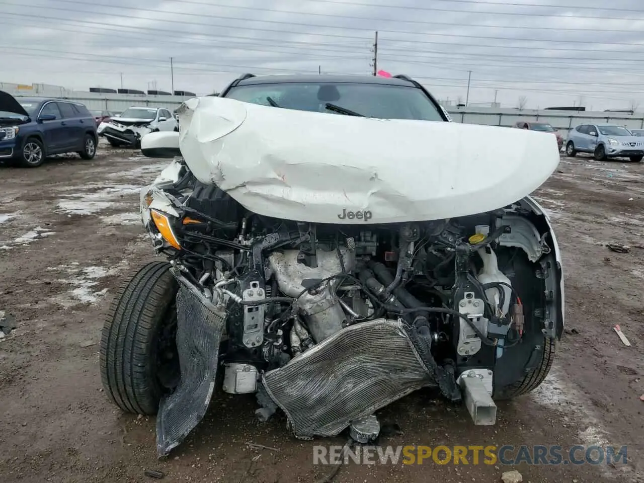 5 Photograph of a damaged car 3C4NJDBB2KT600968 JEEP COMPASS 2019