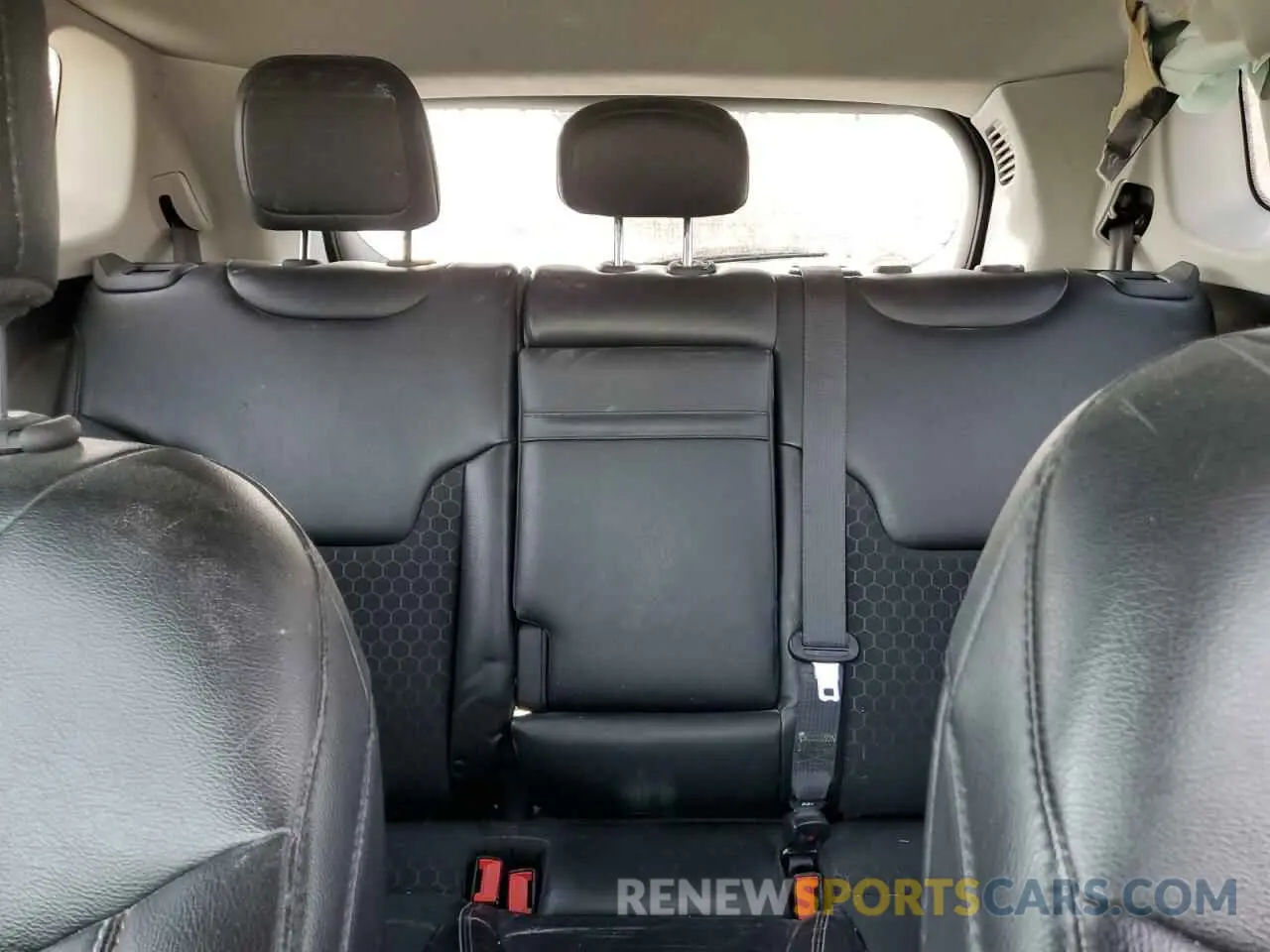 10 Фотография поврежденного автомобиля 3C4NJDBB2KT678506 JEEP COMPASS 2019