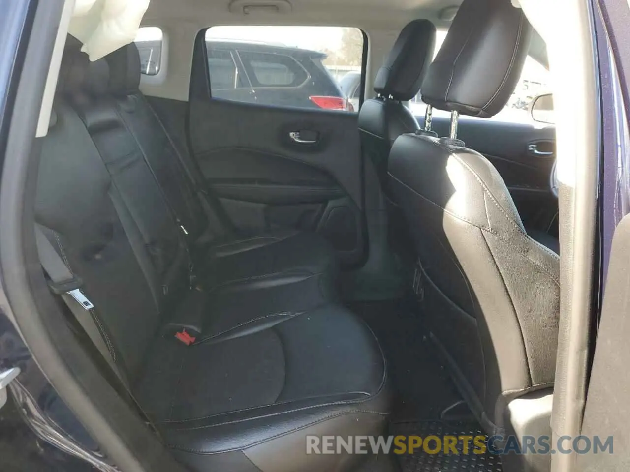 11 Фотография поврежденного автомобиля 3C4NJDBB2KT697055 JEEP COMPASS 2019