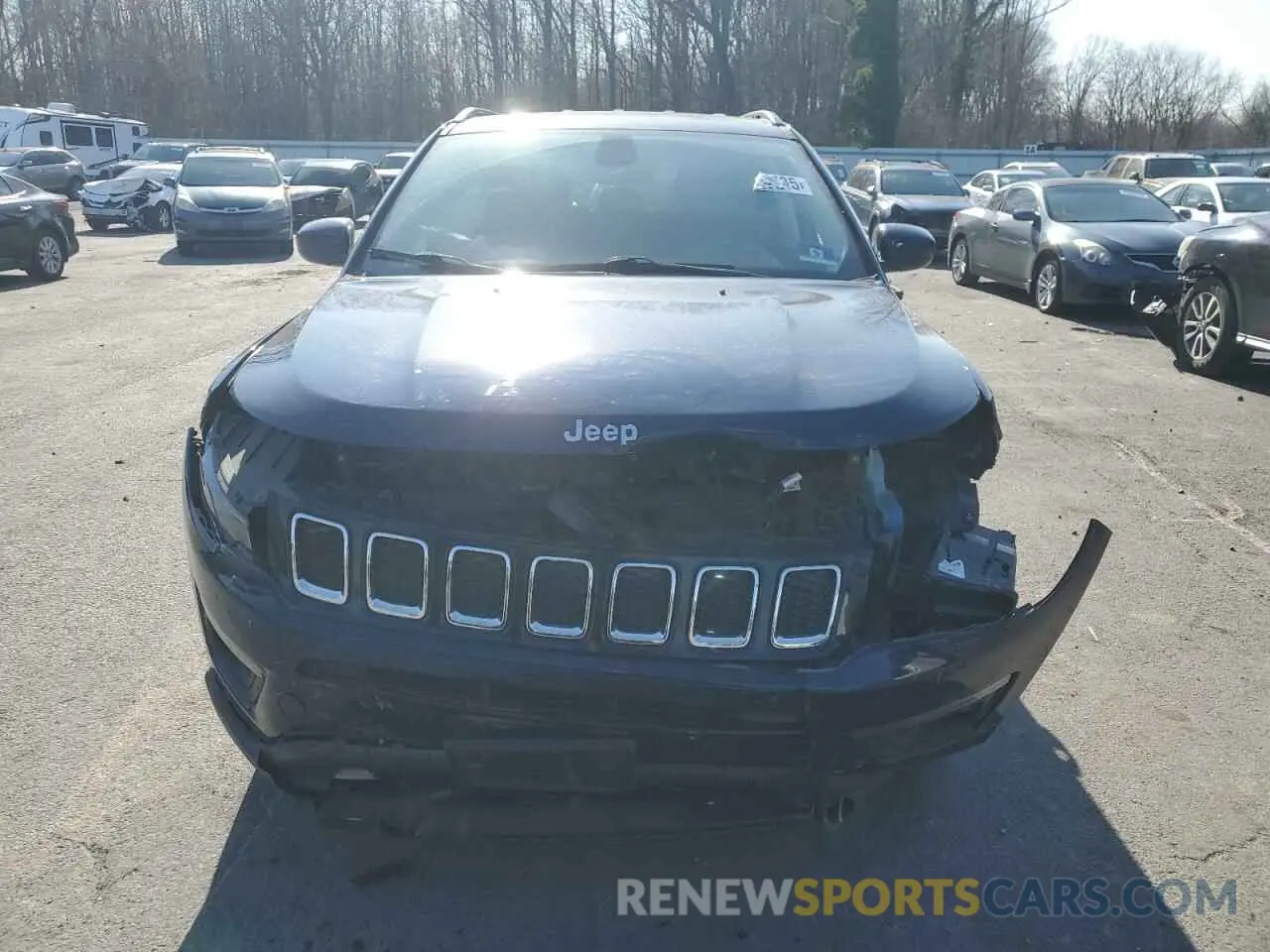 5 Фотография поврежденного автомобиля 3C4NJDBB2KT697055 JEEP COMPASS 2019